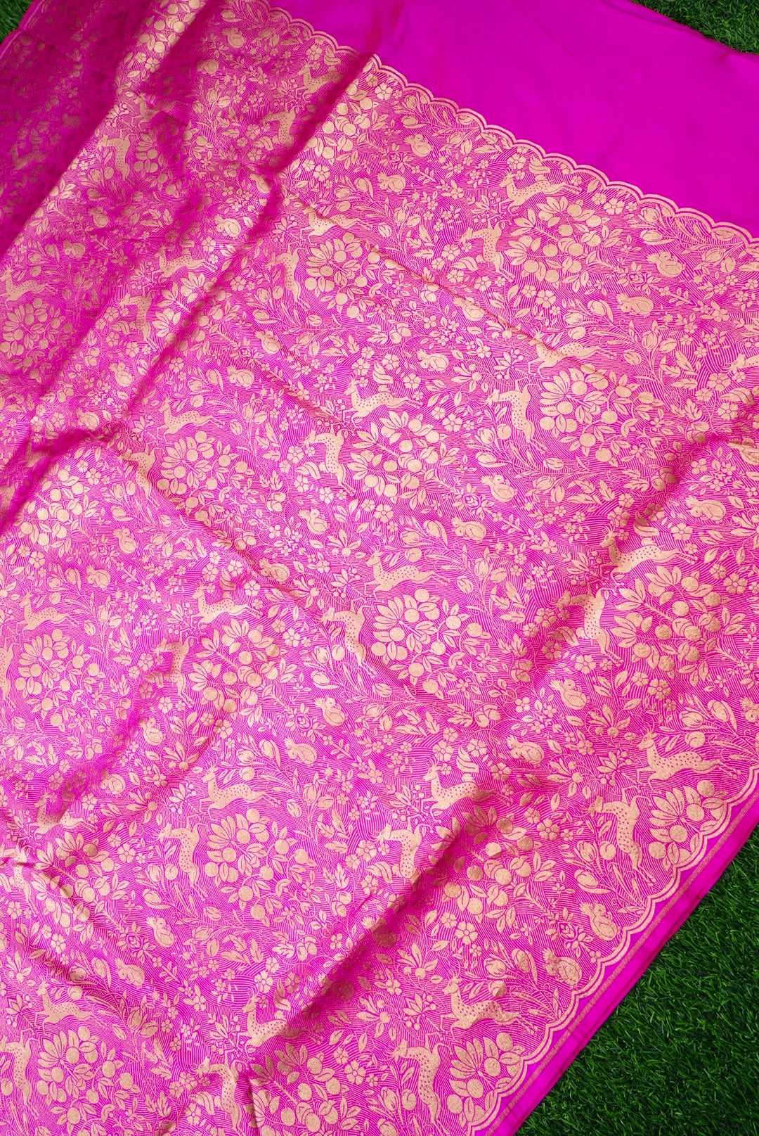 Handloom Banarasi Katan Silk Brocade Shikargah Saree