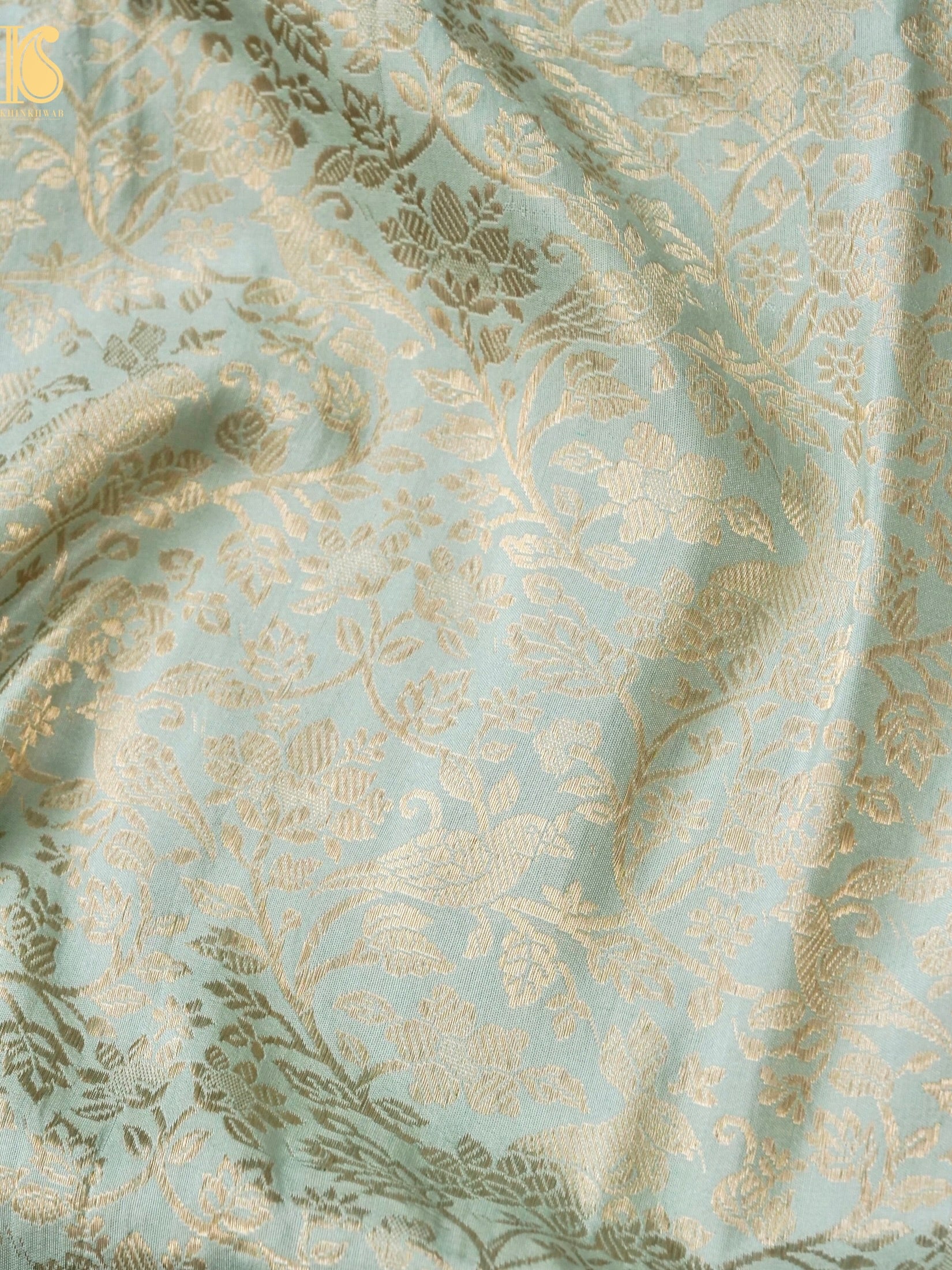 Handloom Banarasi Katan Silk Kadwa Zari Vasket Shikargah Saree