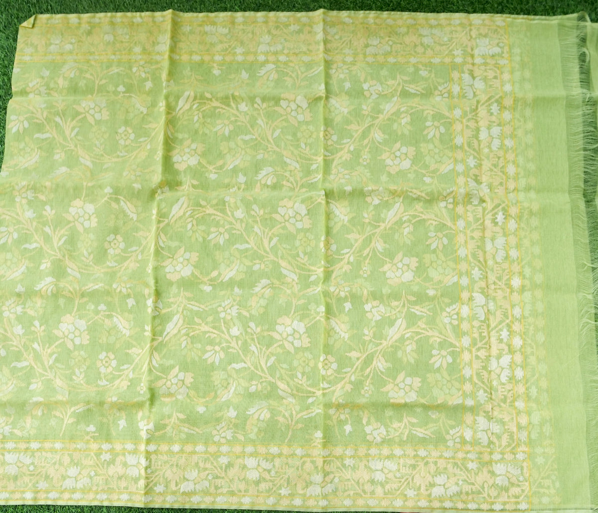 Handwoven Pure Cotton Dupatta in Pistachio Green