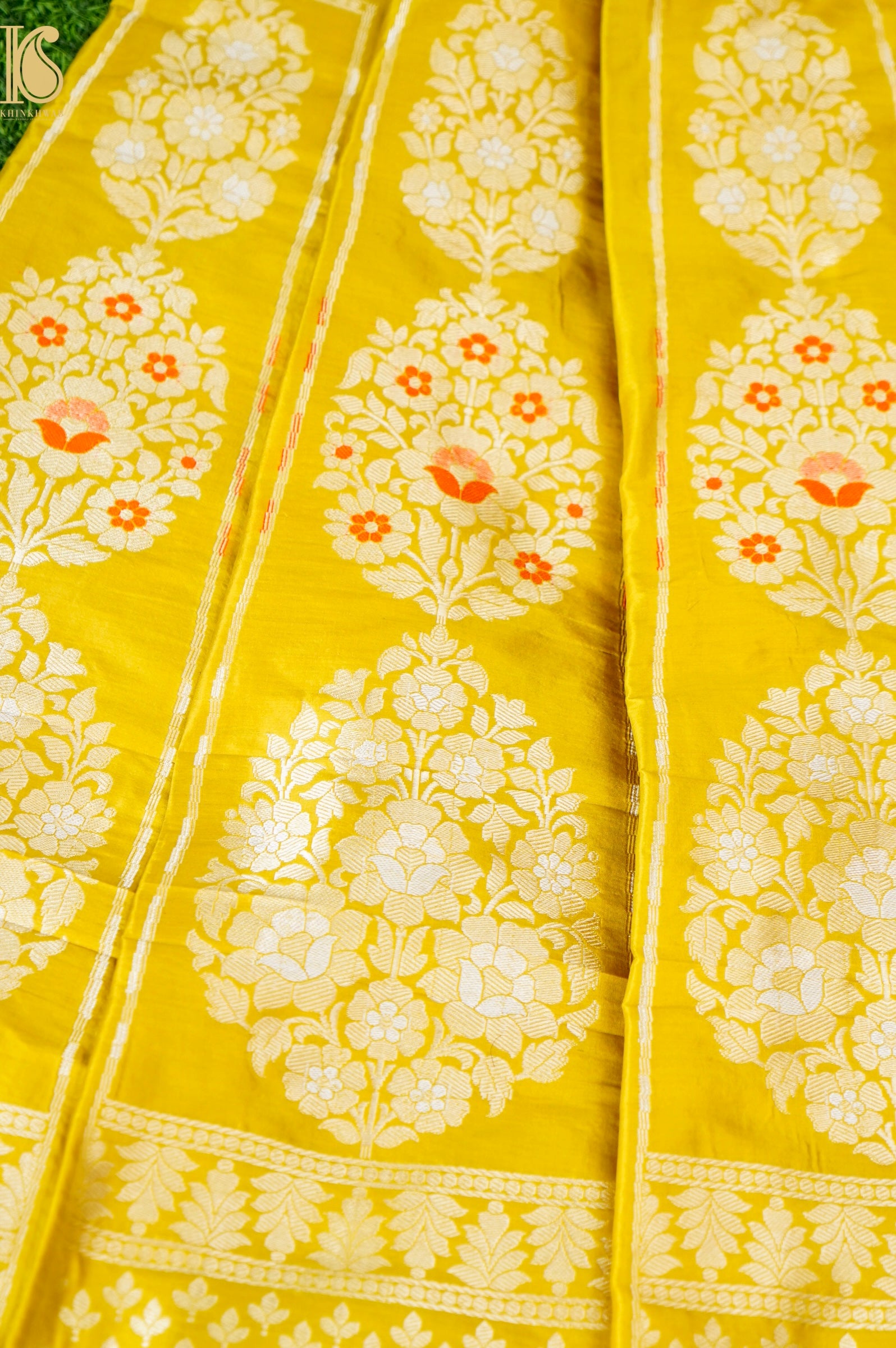 Handloom Banarasi Katan Silk Kalidar Pakhee Lehenga