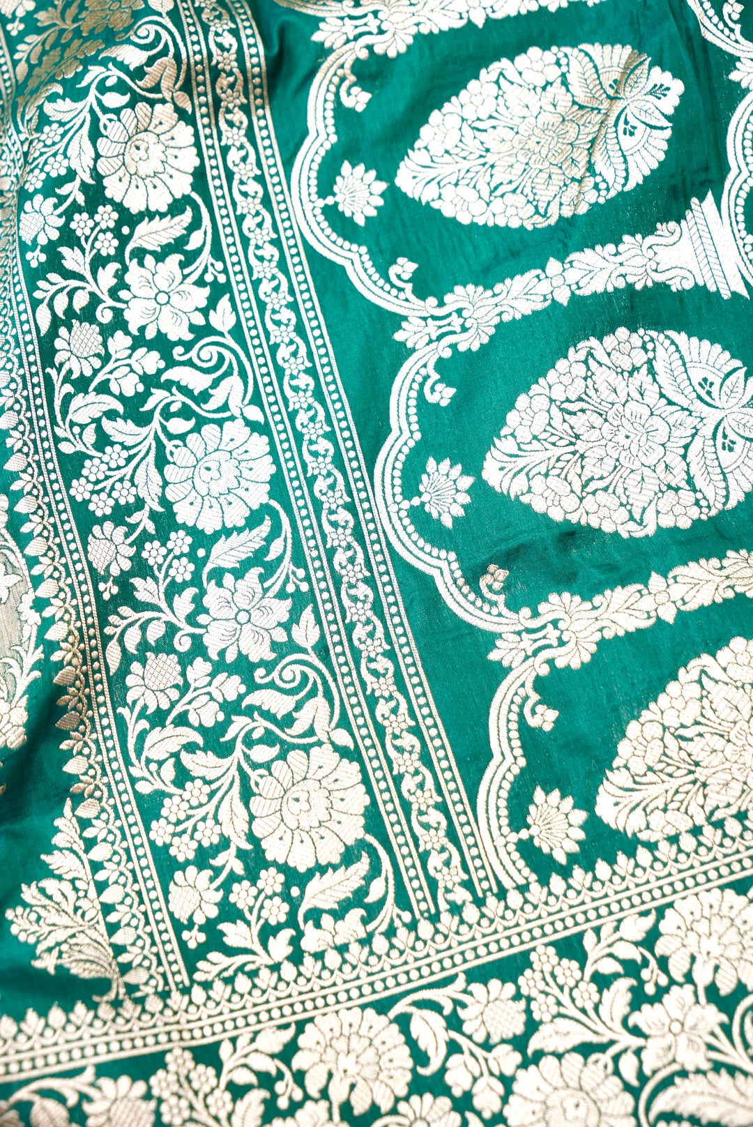 Handloom Banarasi Pure Katan Silk Rangkat Saree