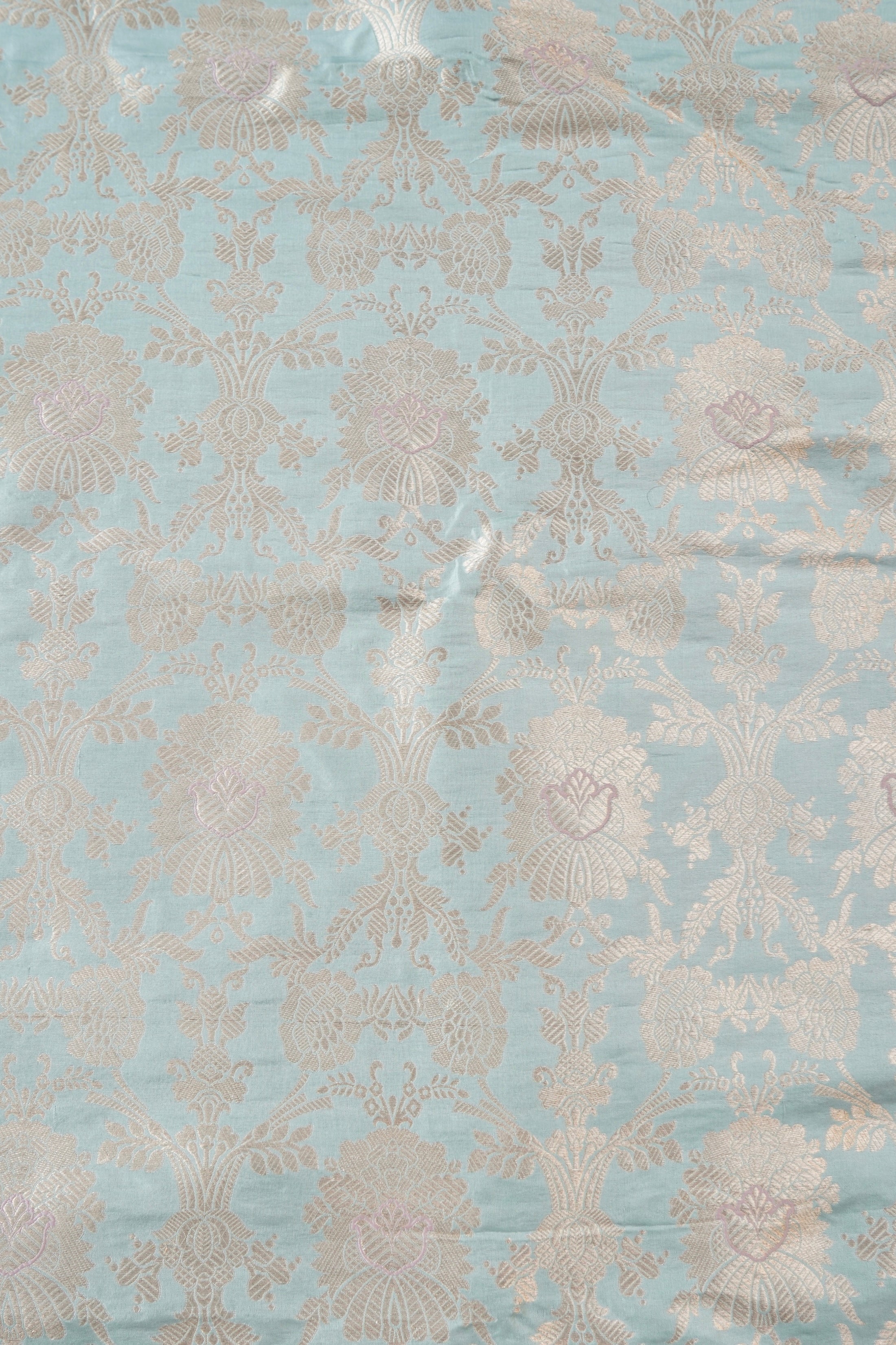 Pure Brocade Banarasi Mehraab Boota Fabric