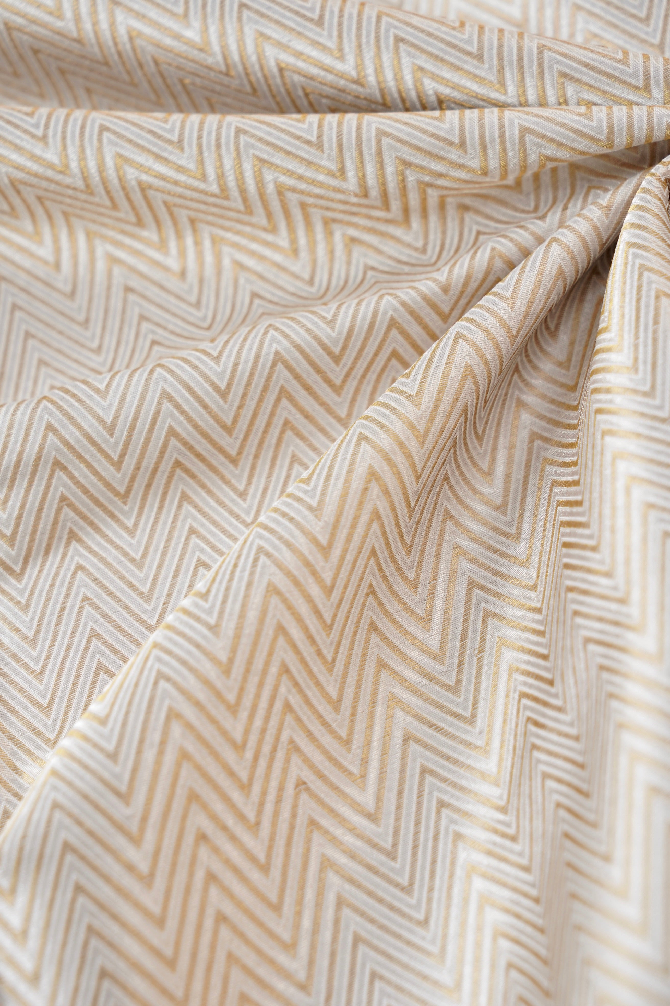 Handloom Pure Brocade Banarasi Fabric