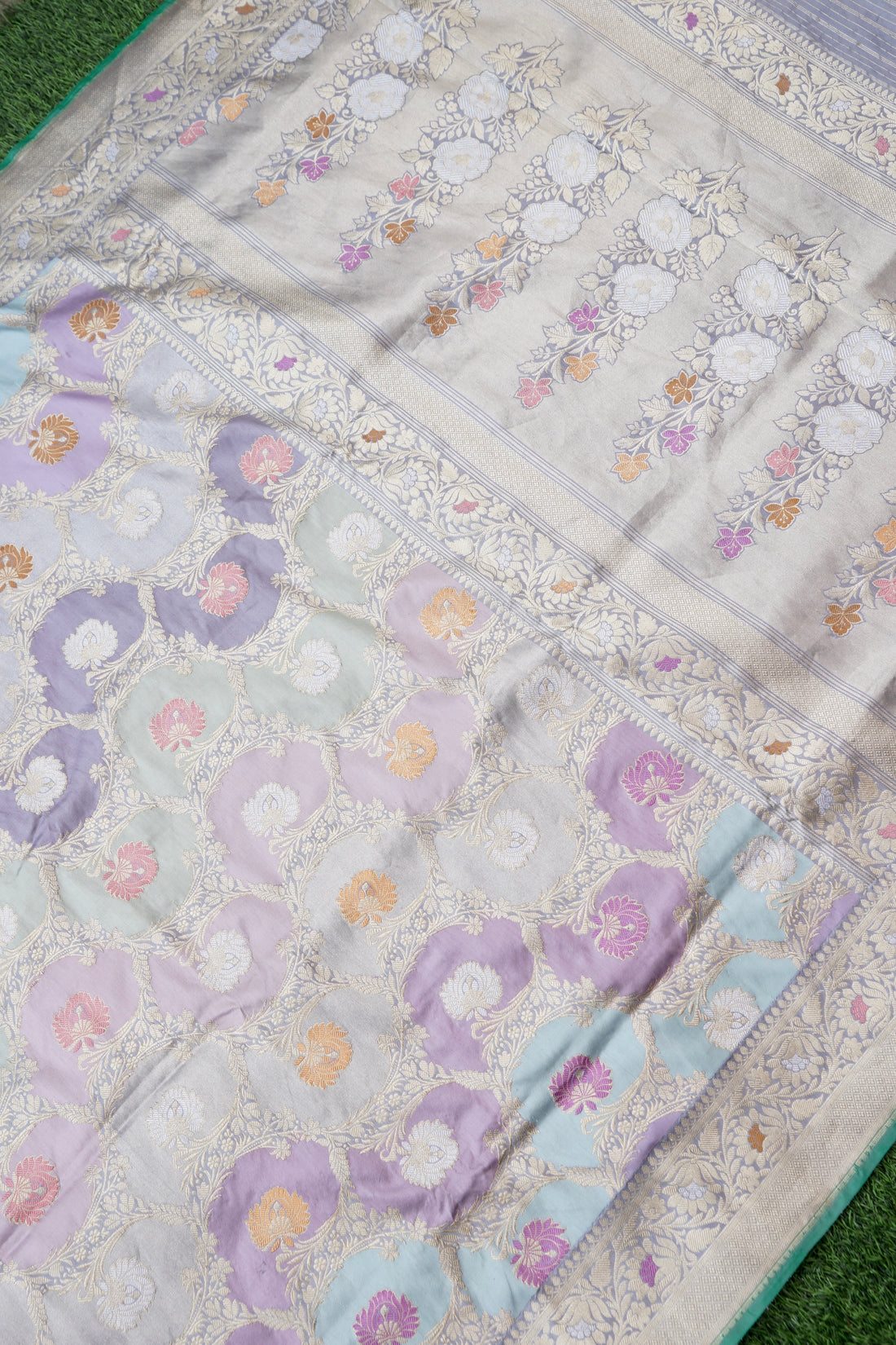 Handloom Banarasi Rangkat Silk Saree