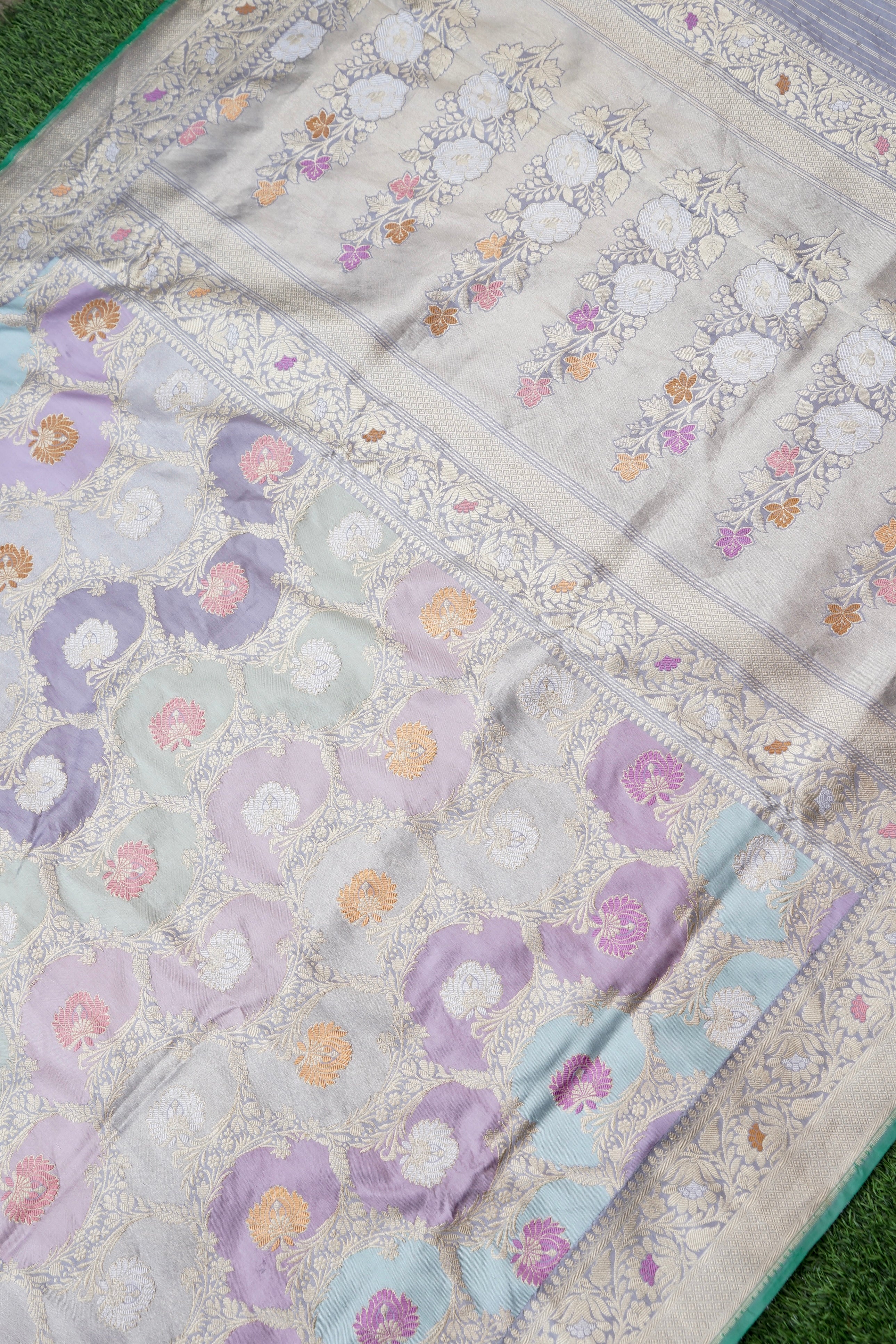 Handloom Banarasi Rangkat Silk Saree