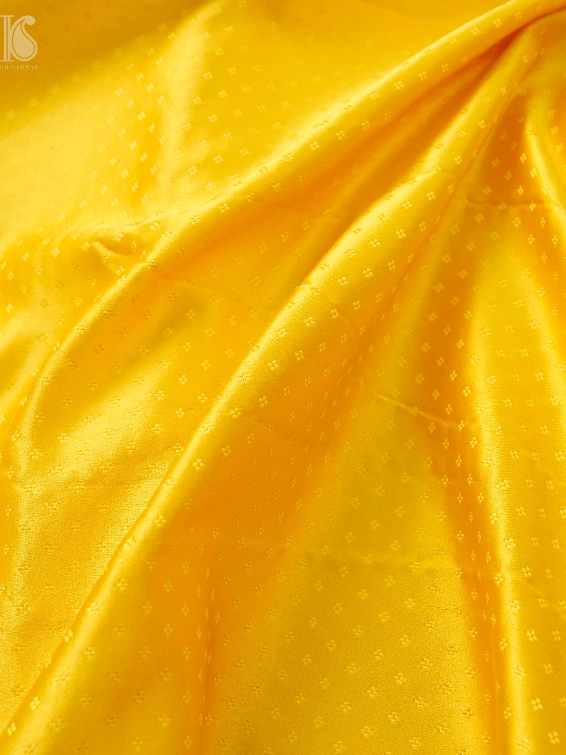 Handwoven Pure Mashru Silk Banarasi Saree