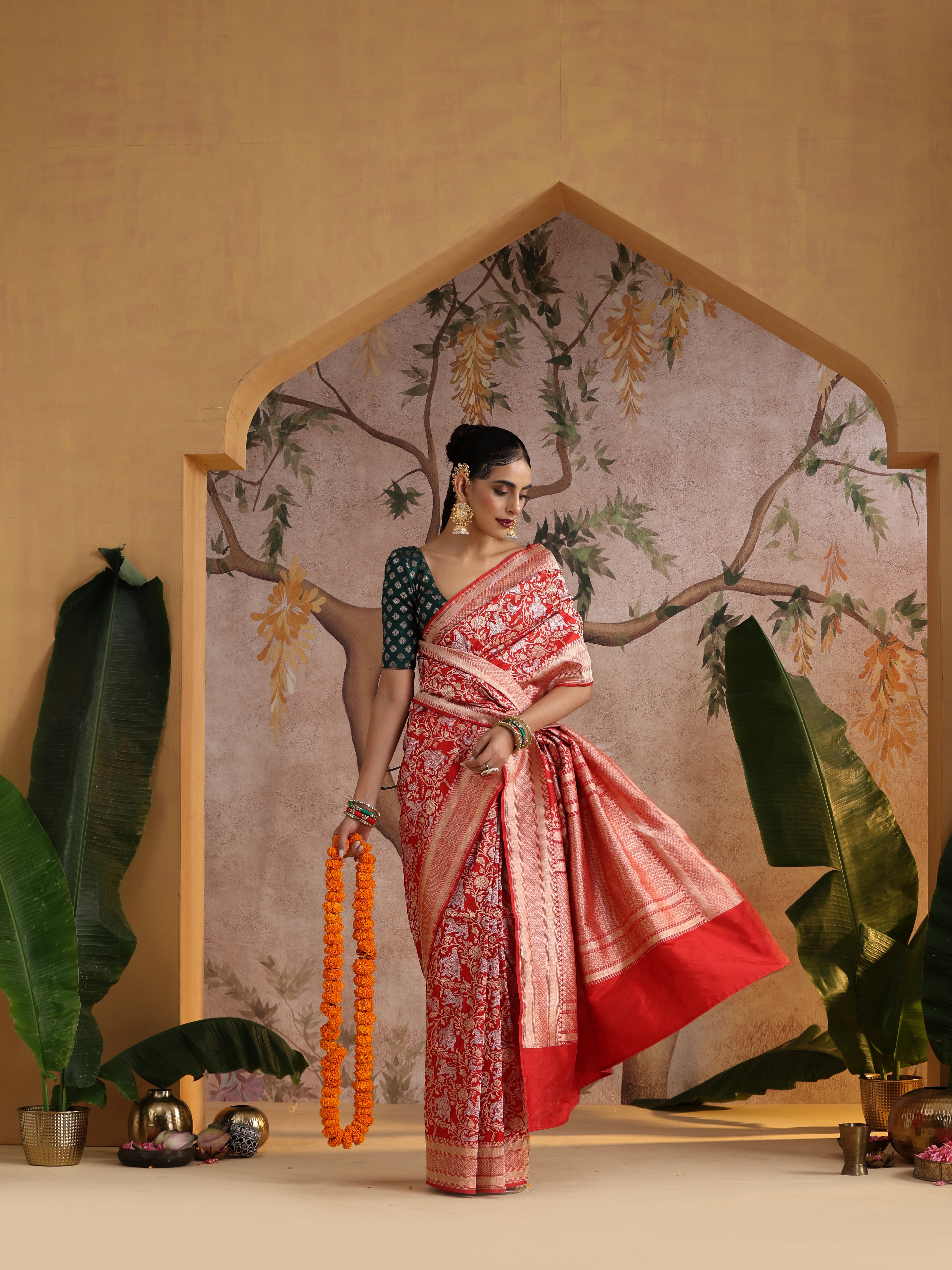 Handloom Banarasi Katan Silk Shikargah Saree