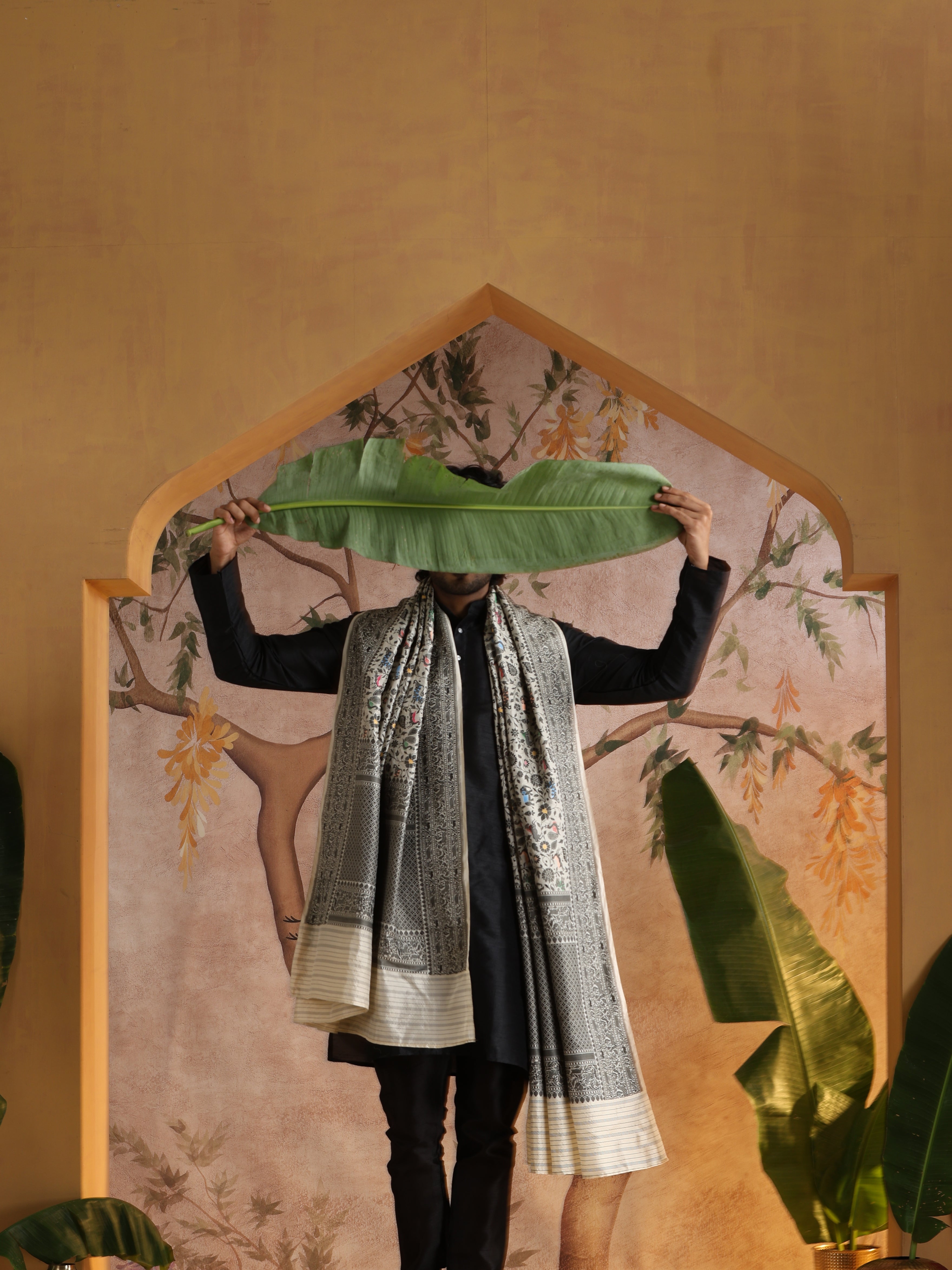 Handloom Banarasi Resham Shikargah Dupatta