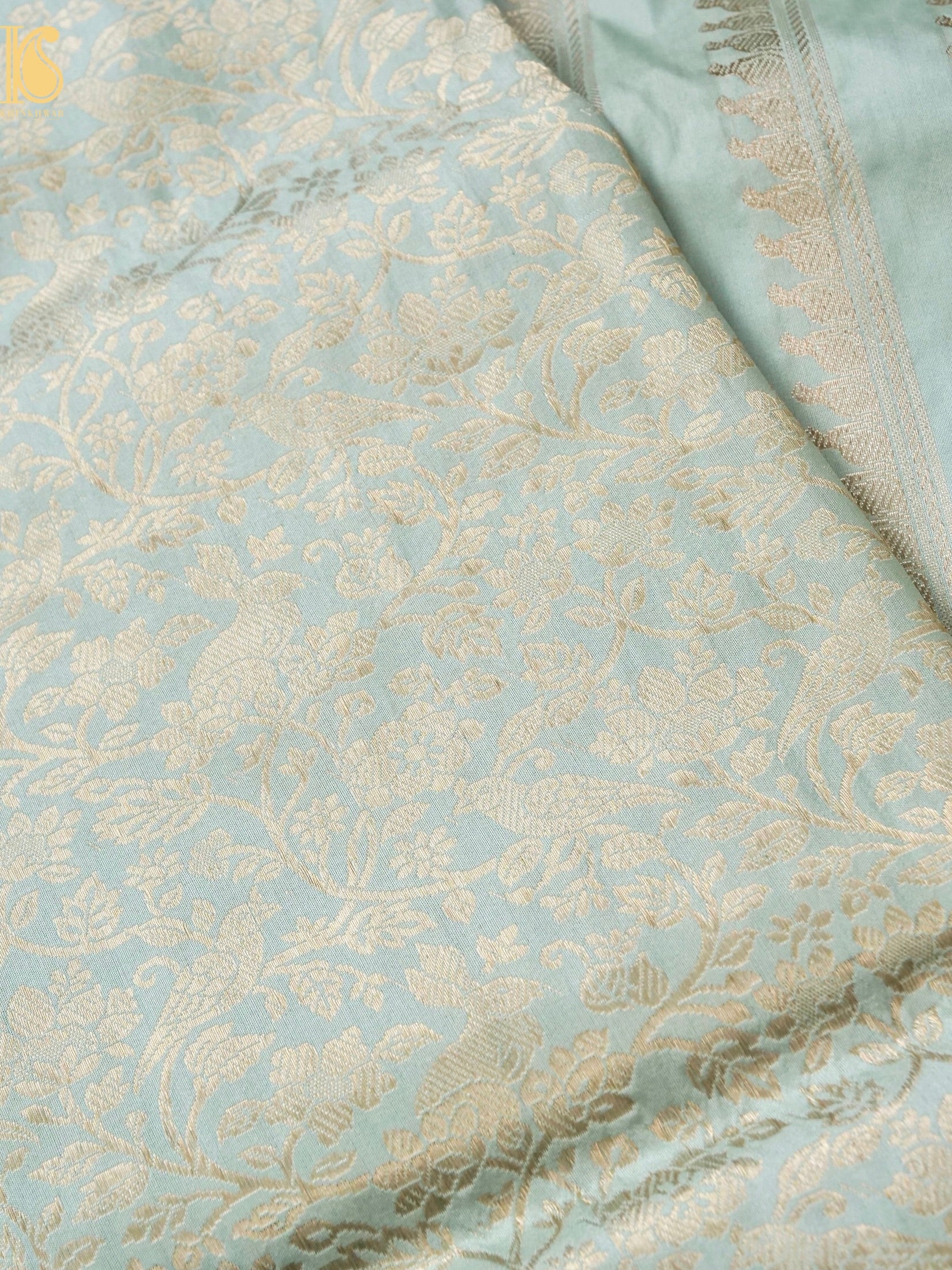 Handloom Banarasi Katan Silk Kadwa Zari Vasket Shikargah Saree