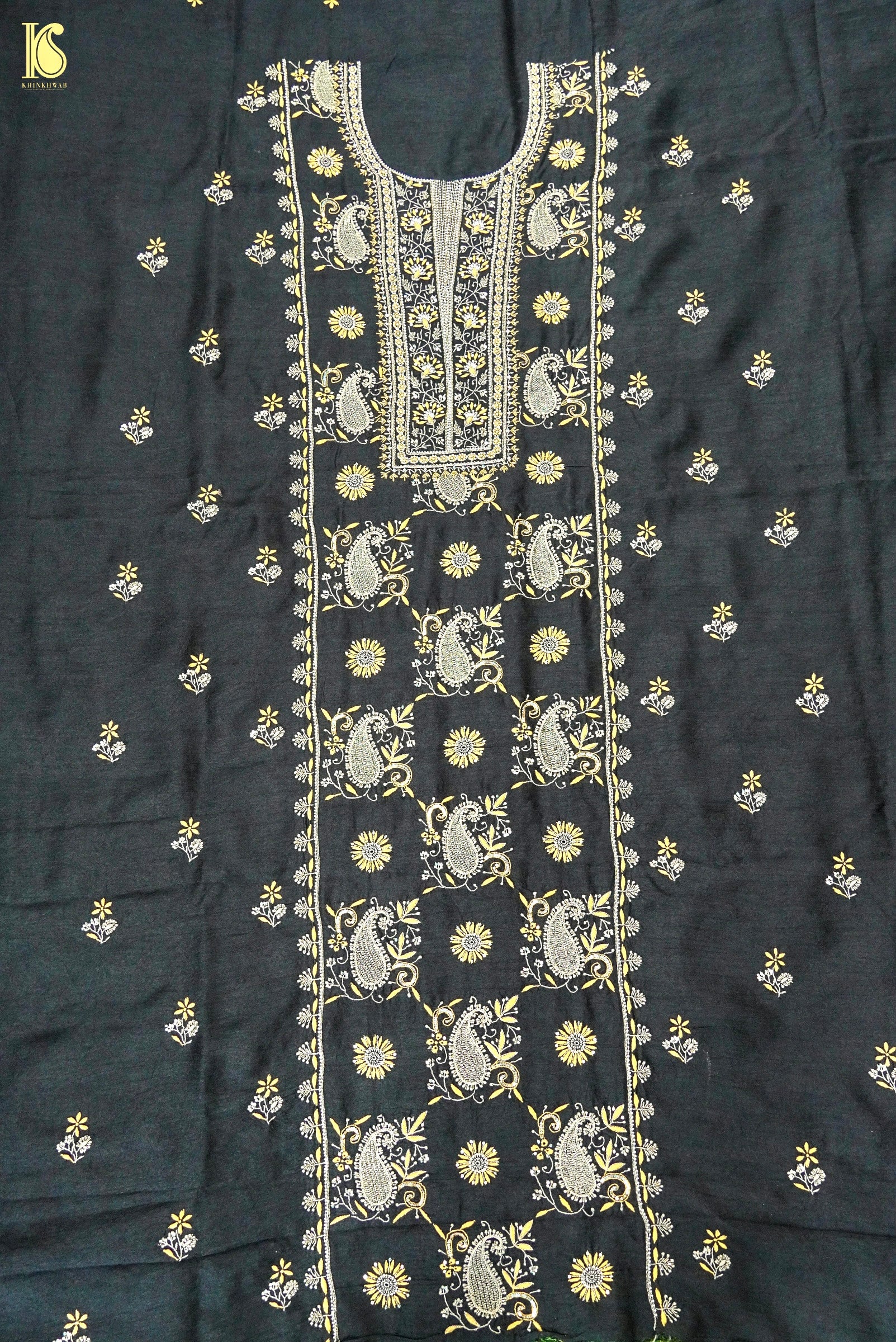 Chikankari Pure Moonga Suit Set