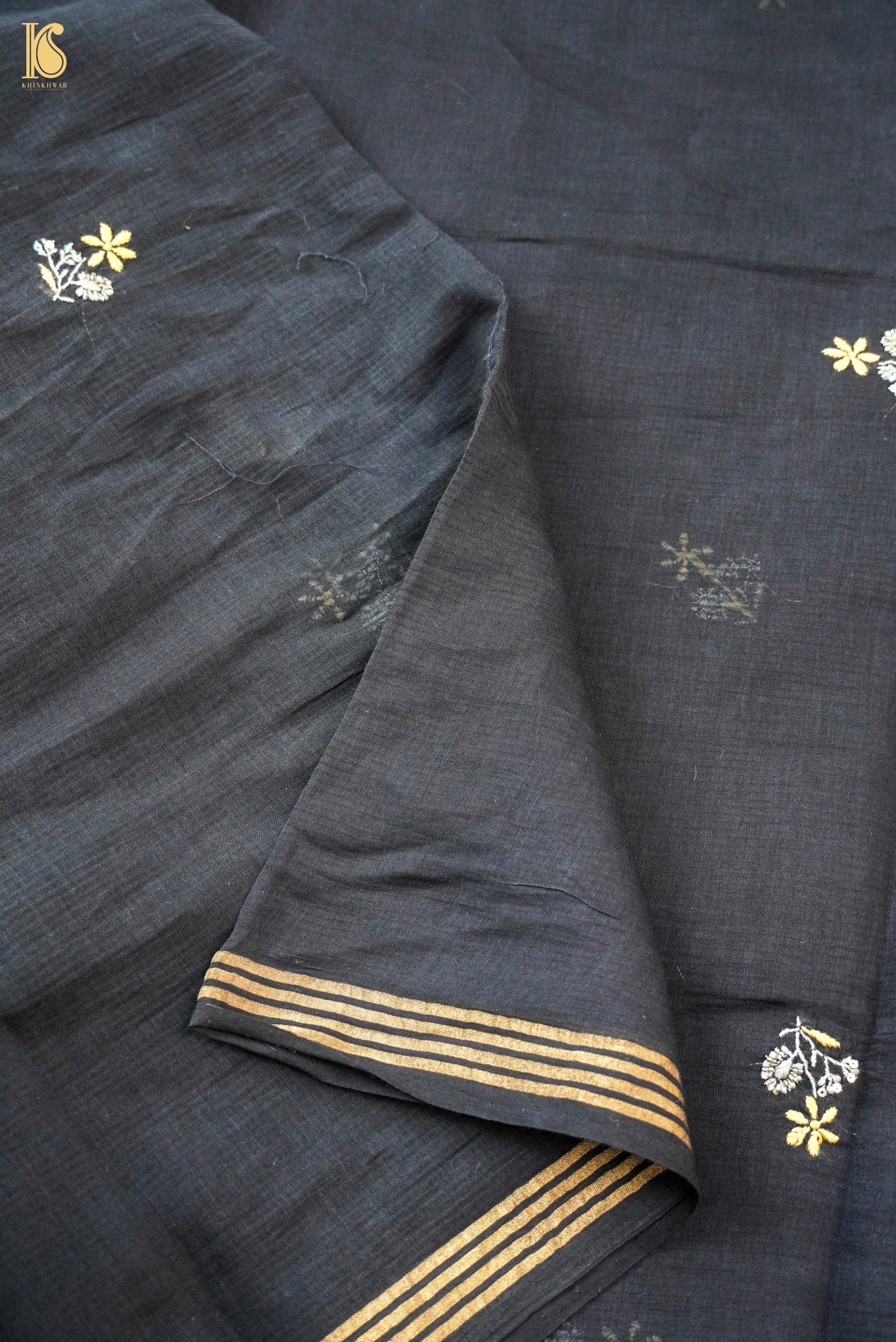 Chikankari Pure Moonga Suit Set