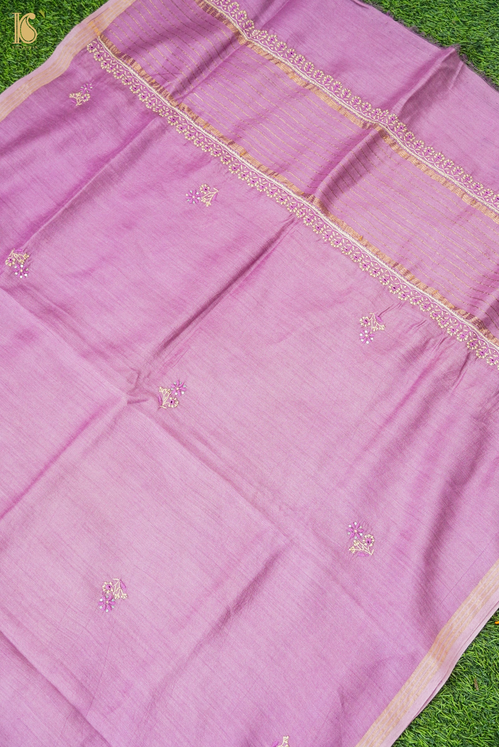 Chikankari Pure Moonga Suit Set