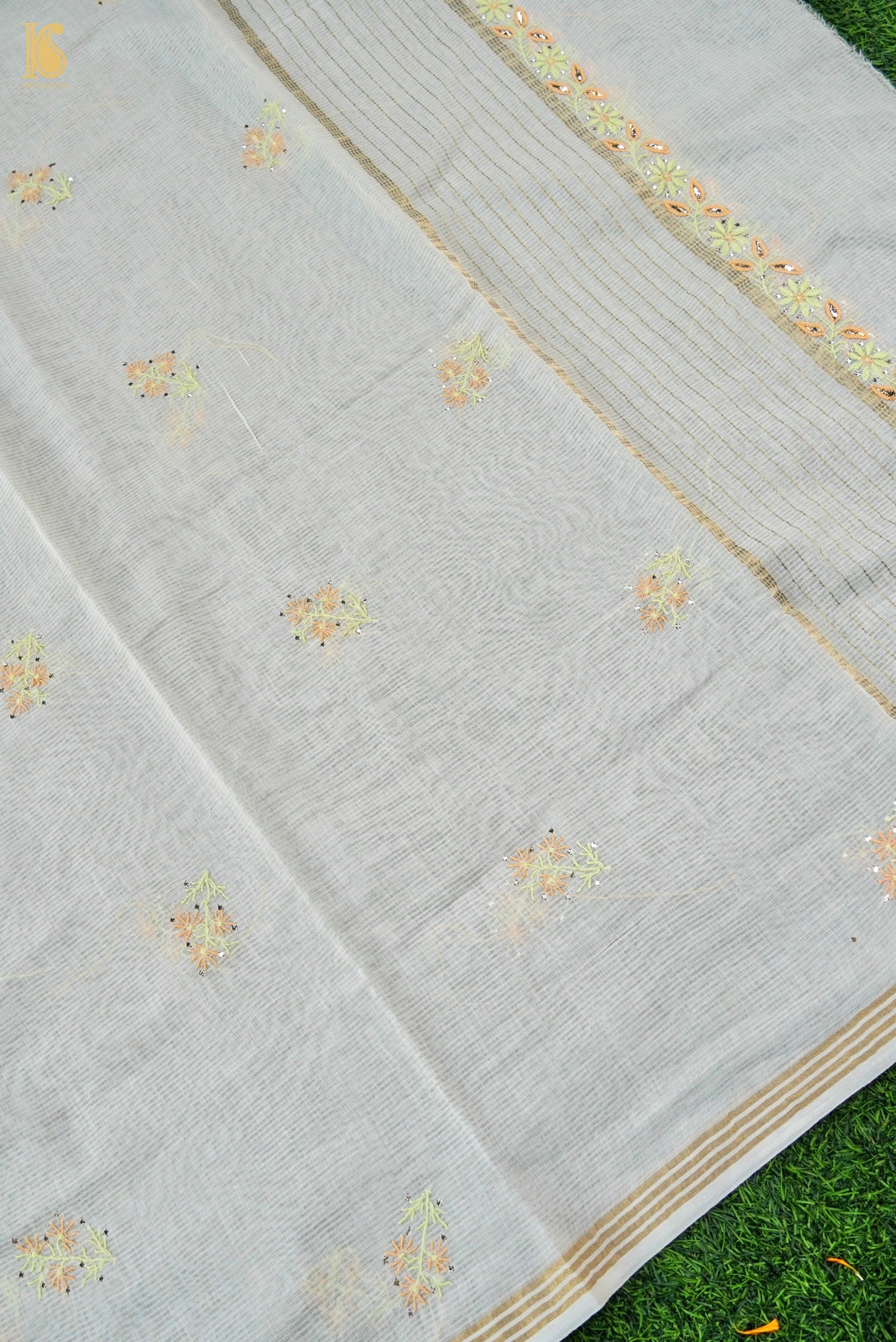 Chikankari Pure Maheshwar Cotton Suit Set