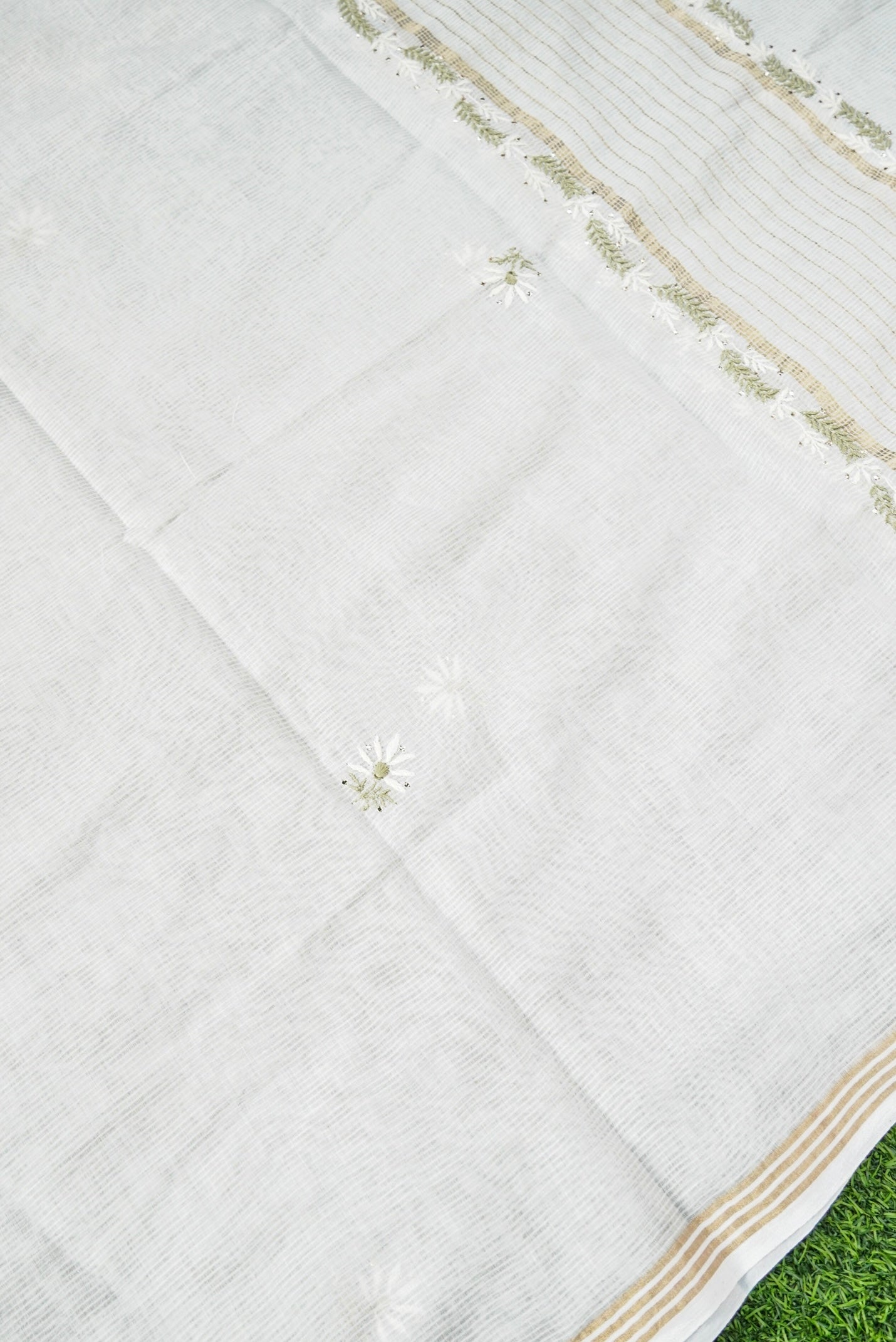 Chikankari Pure Maheshwar Cotton Suit Set