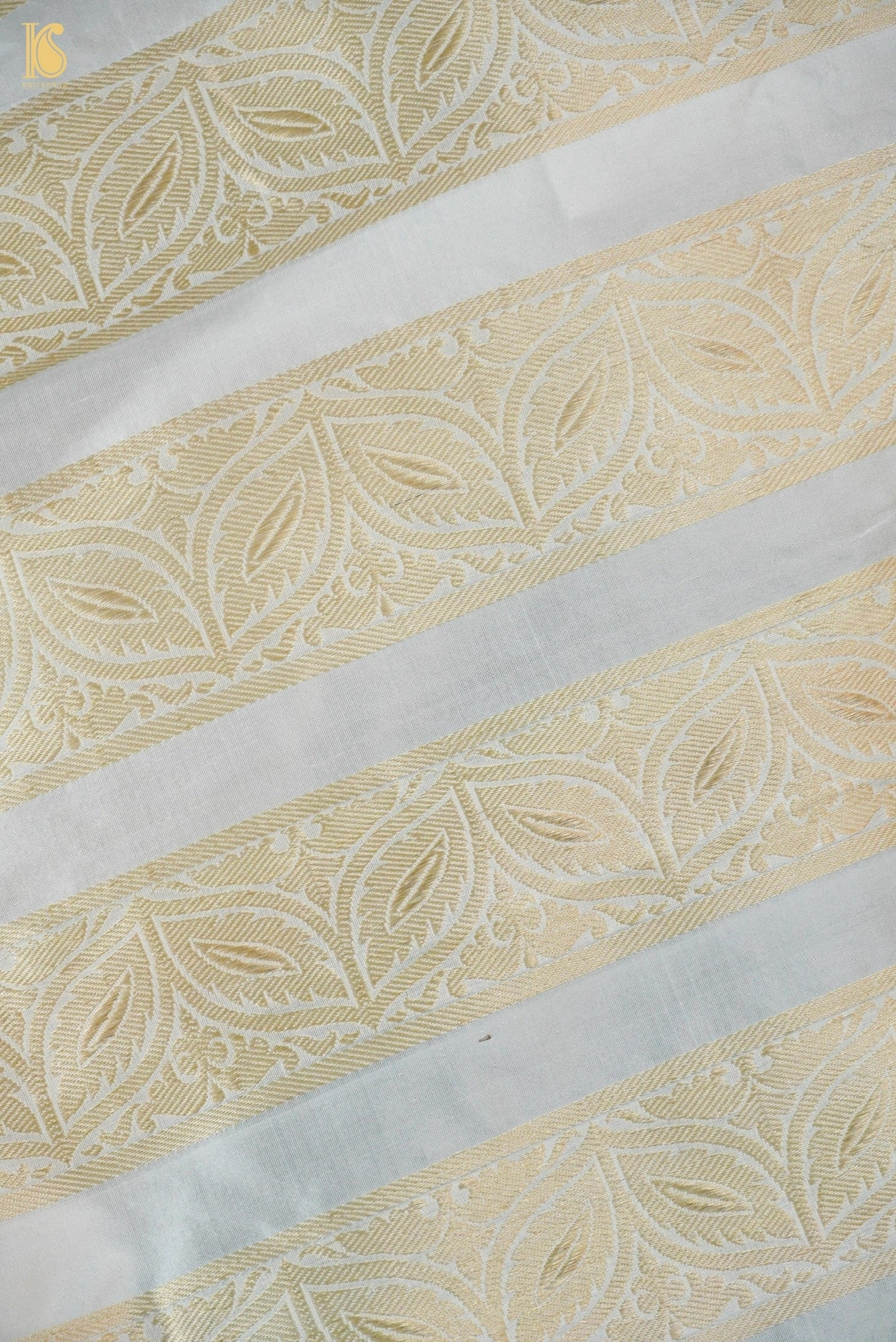Handloom Banarasi Katan Silk Kalidar Swanwi Lehenga