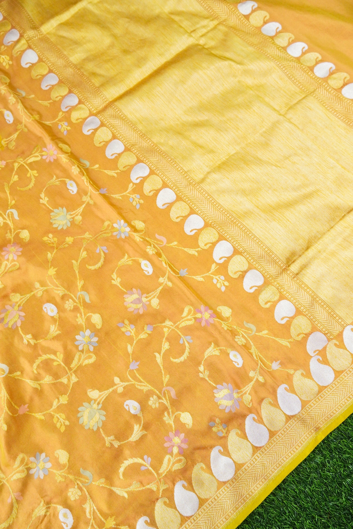 Handloom Banarasi Real Silver Zari Cotton Saree