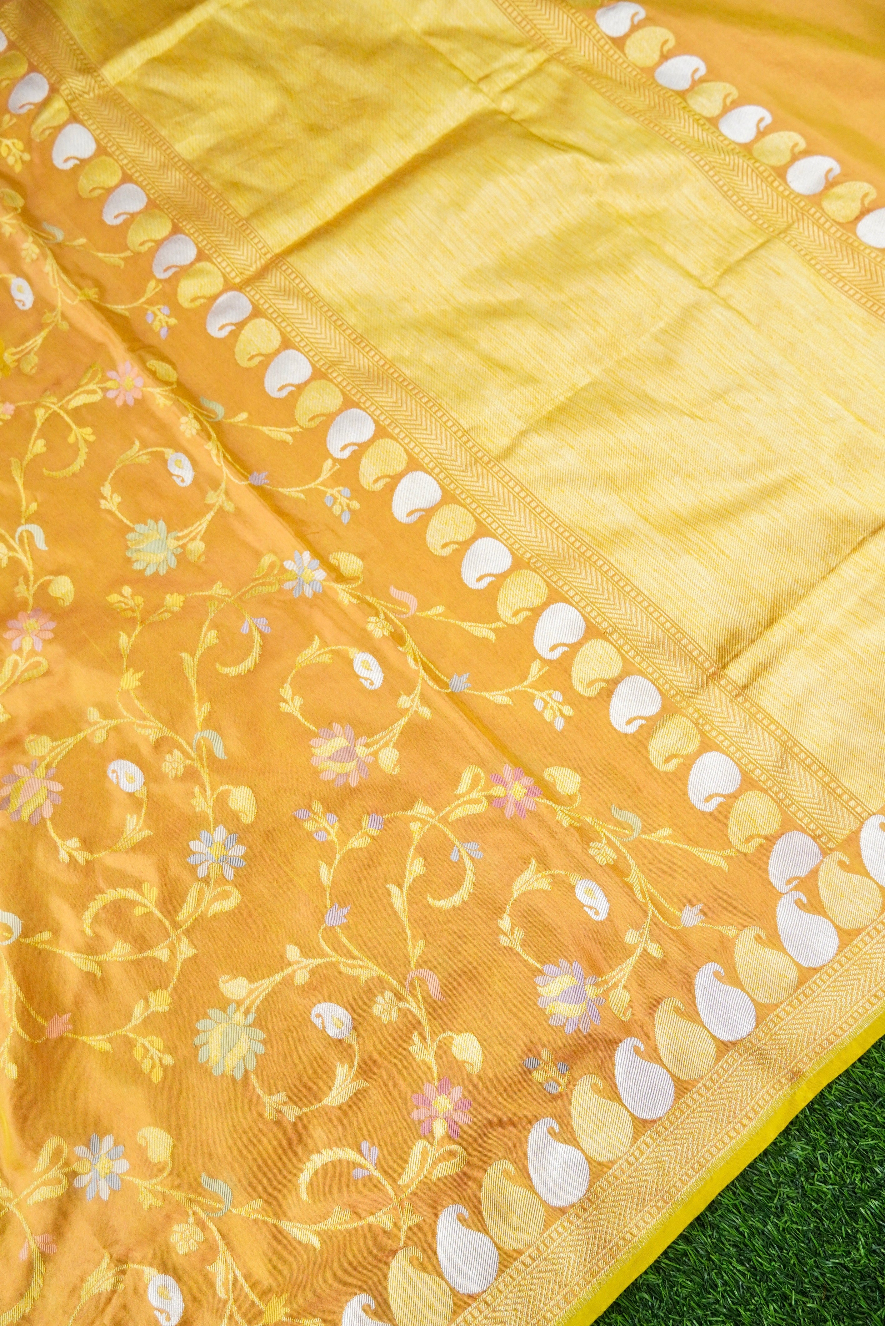 Handloom Banarasi Real Silver Zari Cotton Saree
