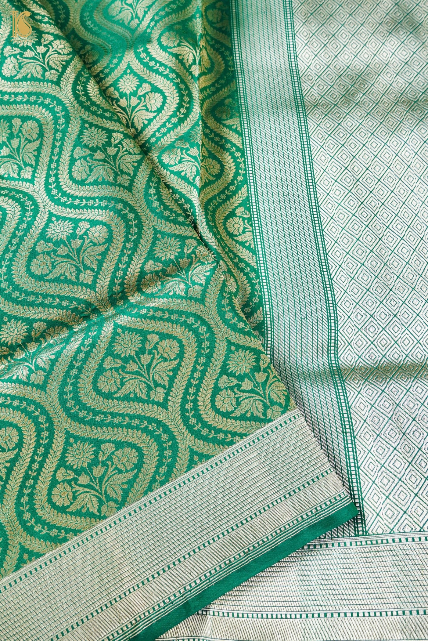 Handloom Banarasi Katan Silk Zari Vasket Saree