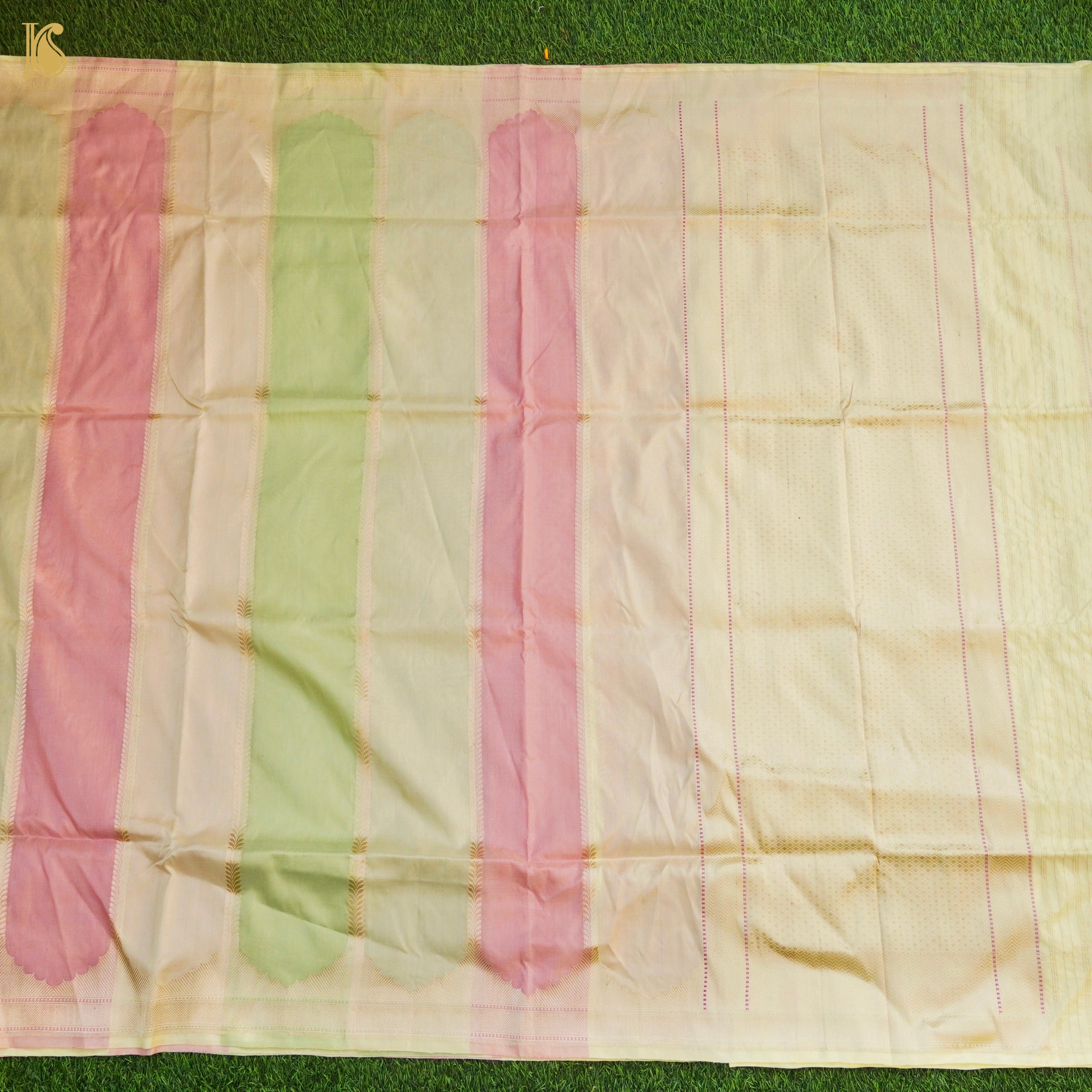 Handloom Banarasi Rangkat Silk Saree