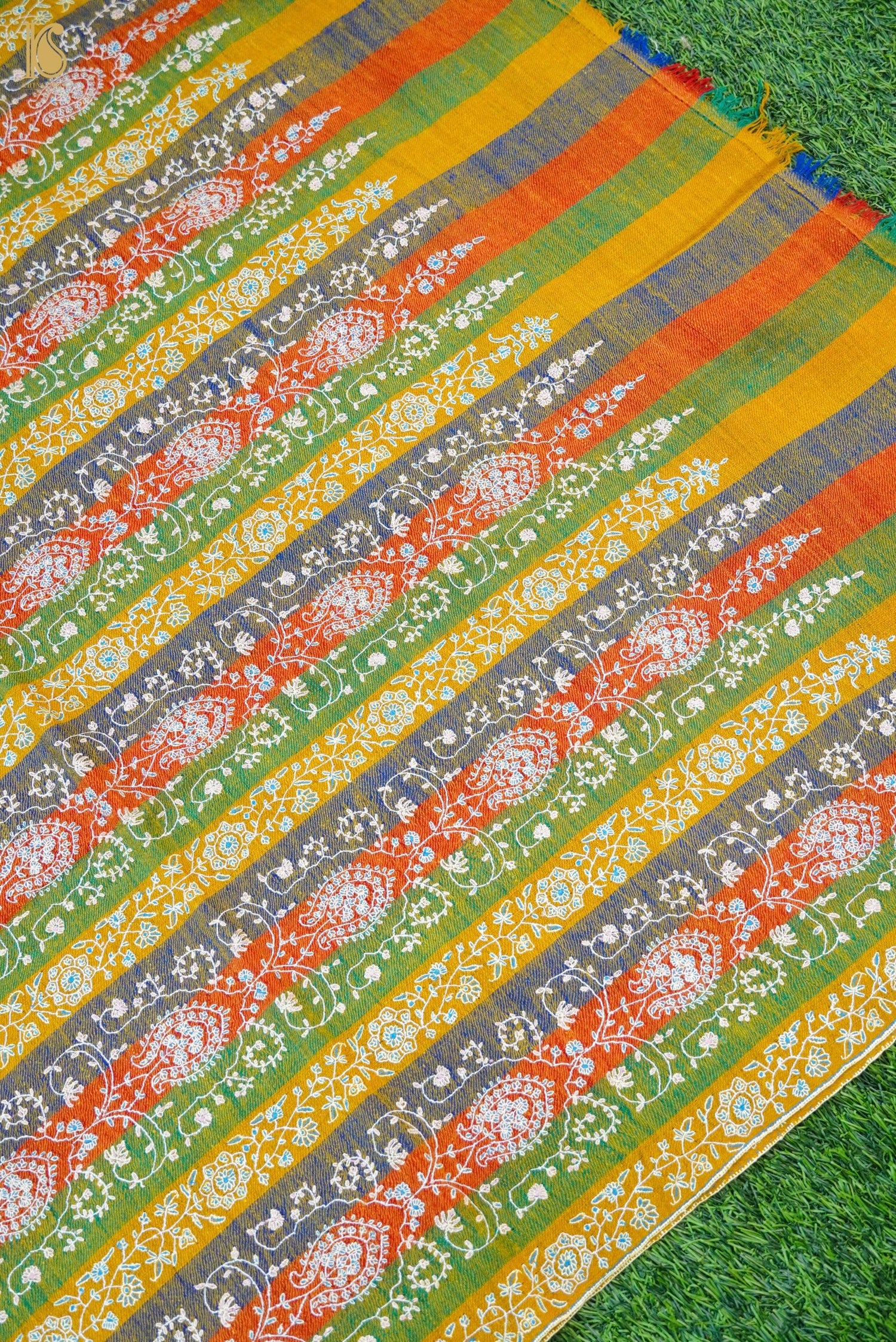 Pashmina Handwoven Sozni Kashmir Shawl