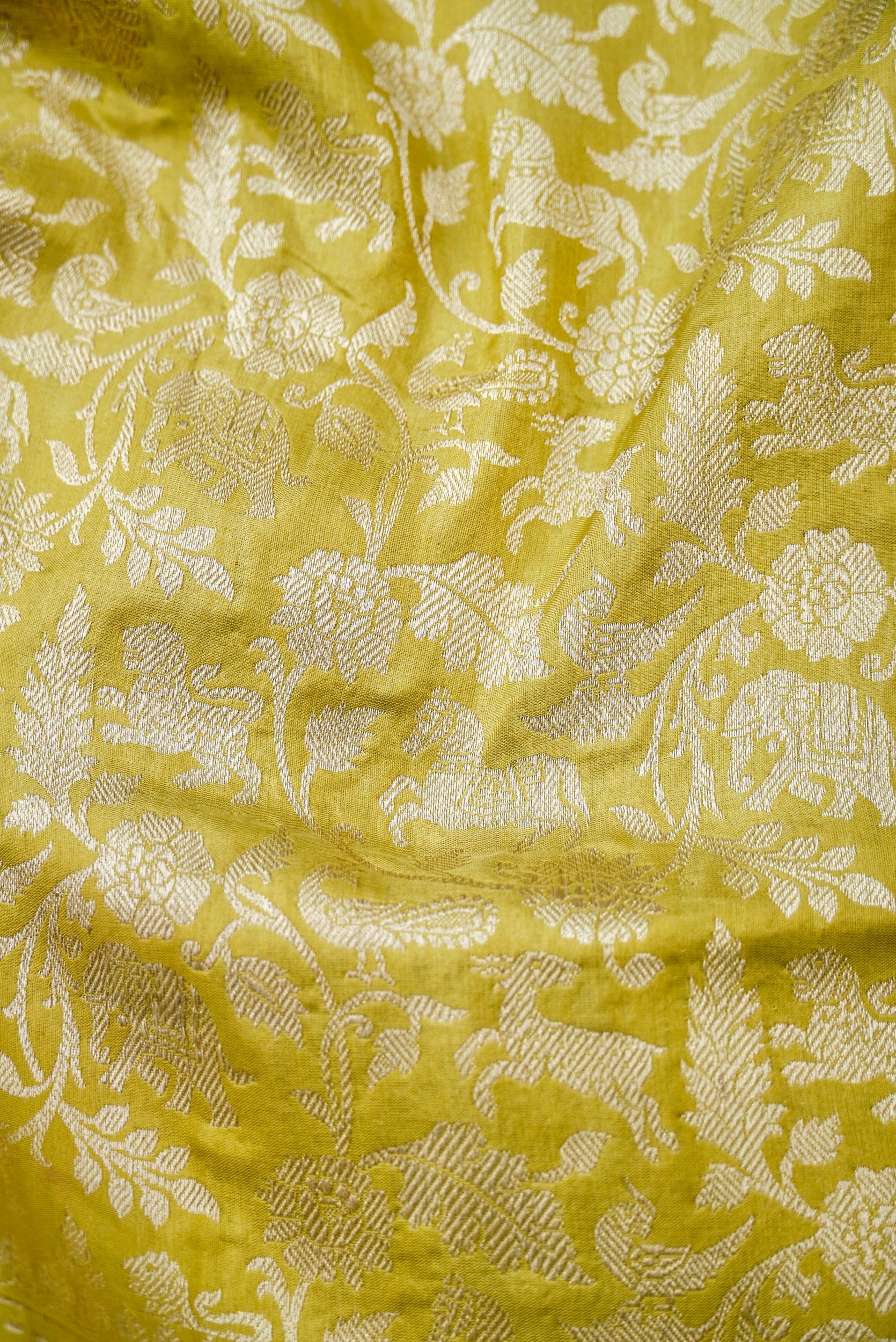 Handwoven Katan Silk Banarasi Shikargah Saree