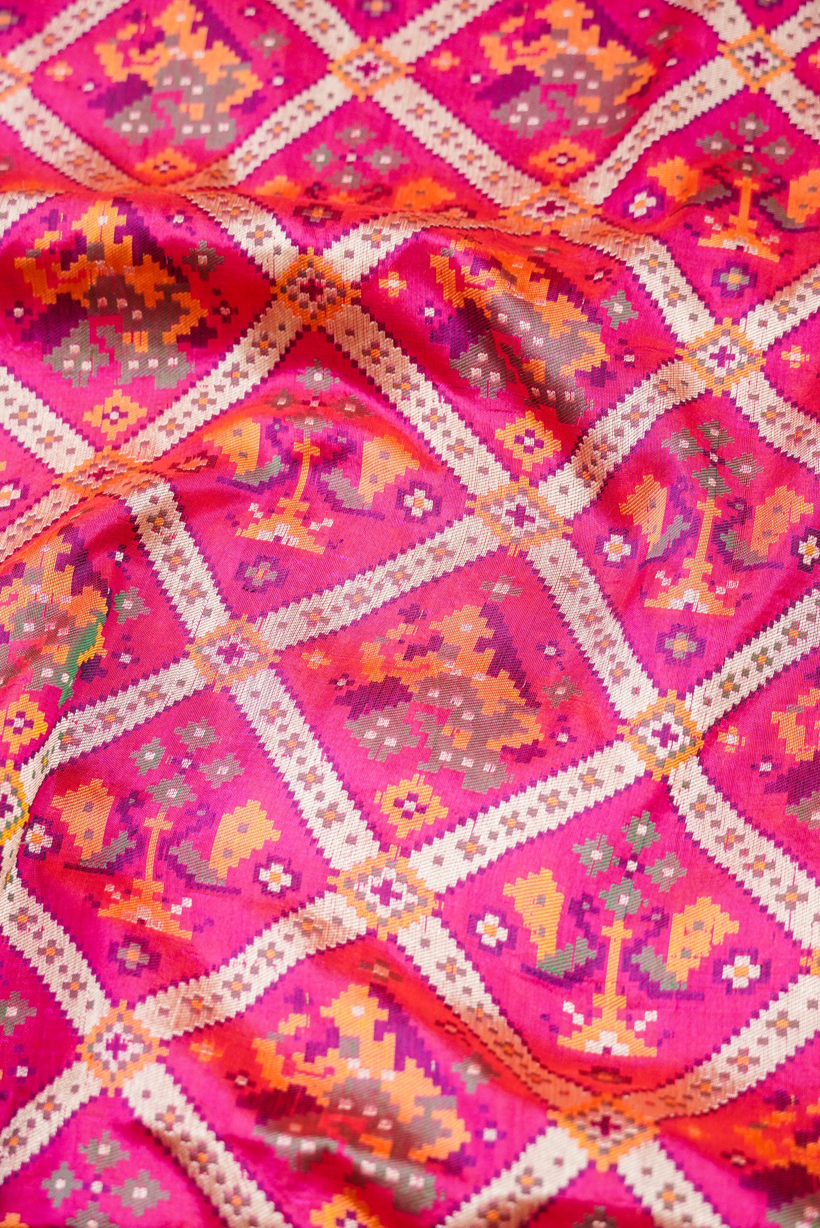 Handwoven Banarasi Katan Silk Patola Shikargah Saree