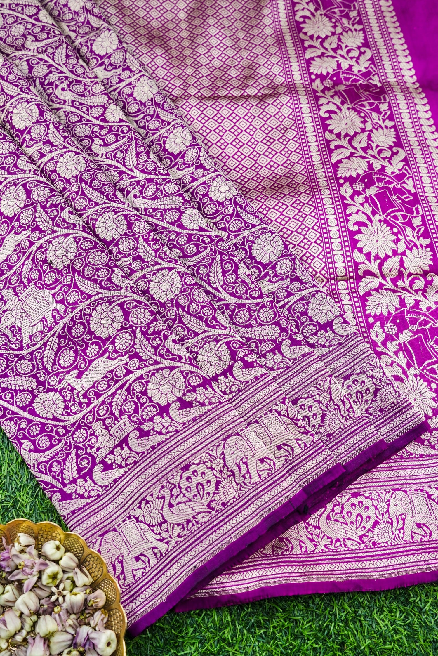 Handwoven Katan Silk Banarasi Shikargah Saree