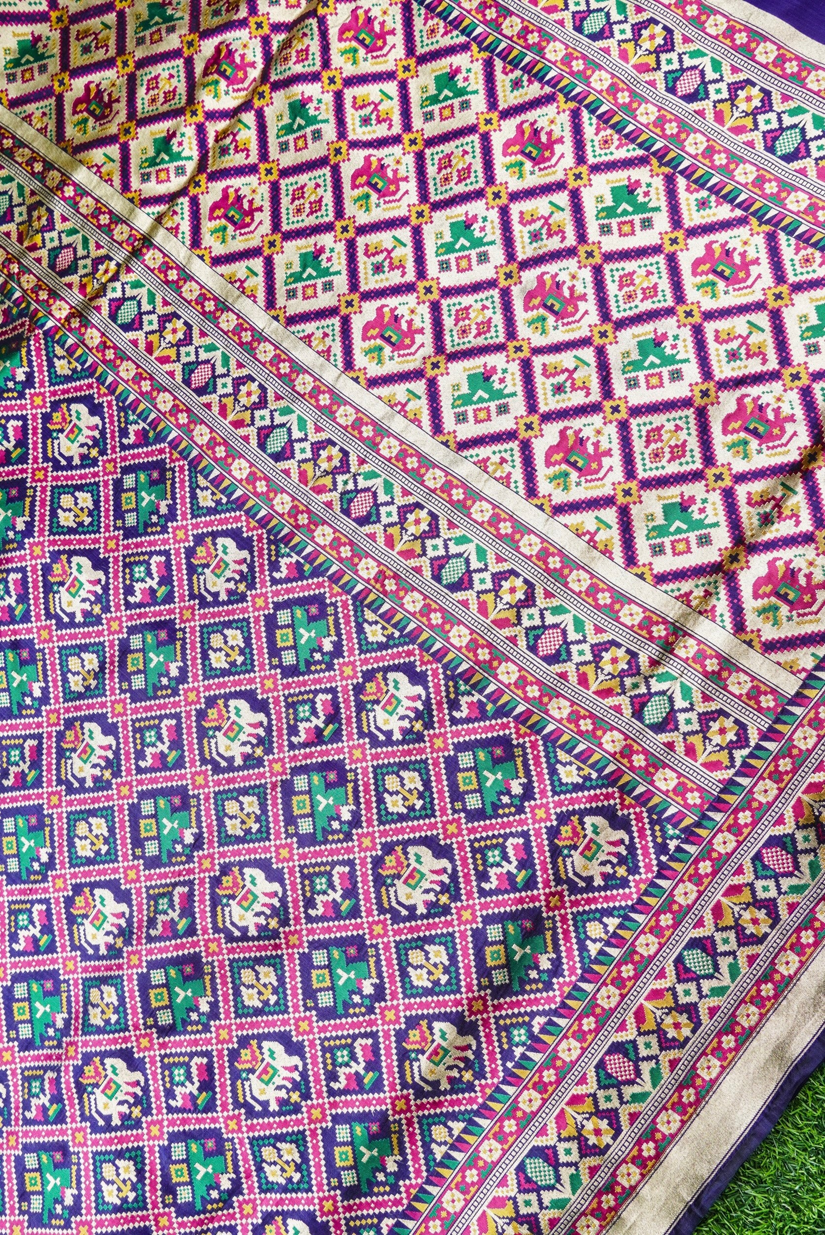 Handwoven Banarasi Katan Silk Patola Shikargah Saree