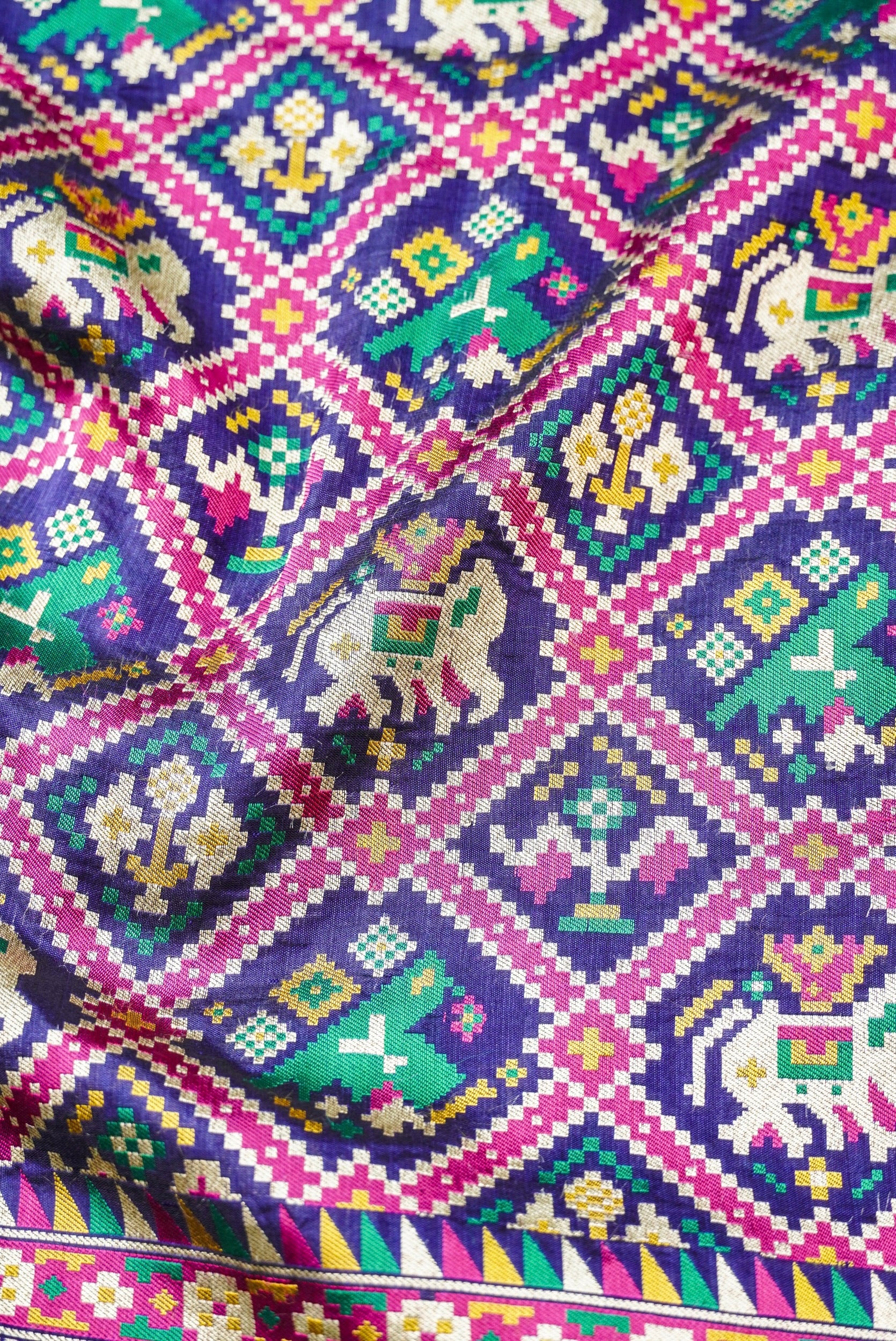 Handwoven Banarasi Katan Silk Patola Shikargah Saree