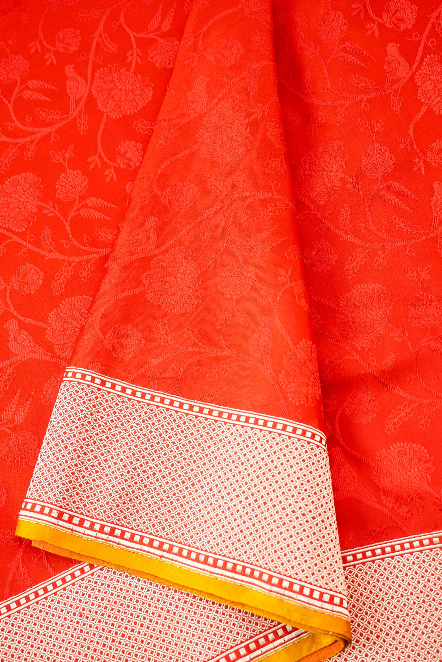 Handloom Banarasi Silk Tanchoi Saree