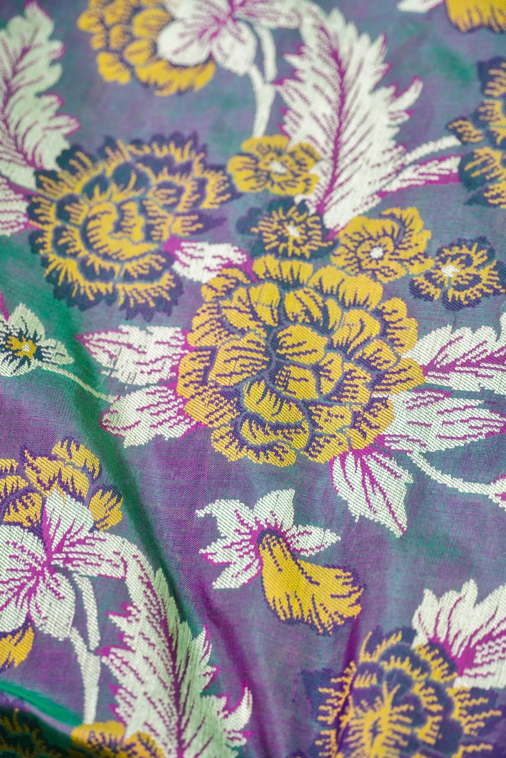 Handloom Banarasi Silk Kinkhab Saree