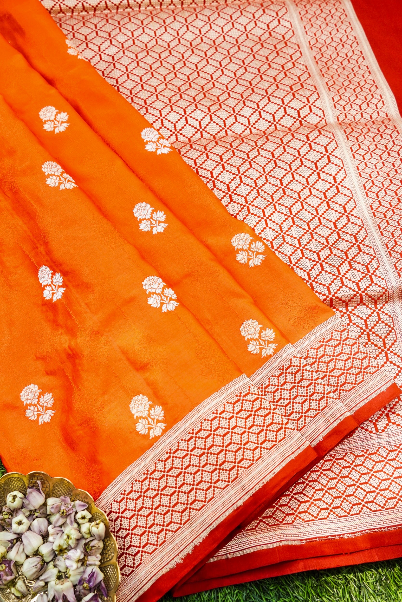 Handloom Banarasi Silk Tanchoi Kadwa Saree