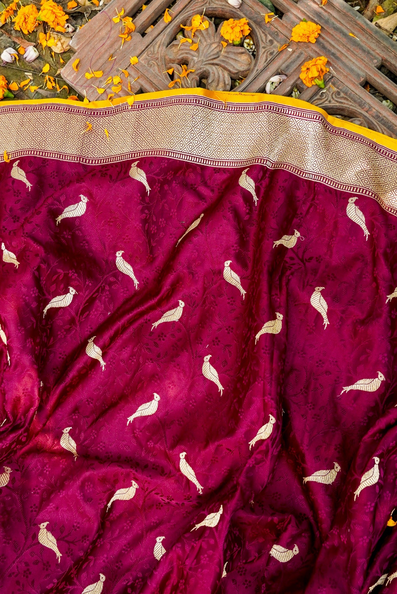 Handloom Banarasi Silk Tanchoi Kadwa Saree