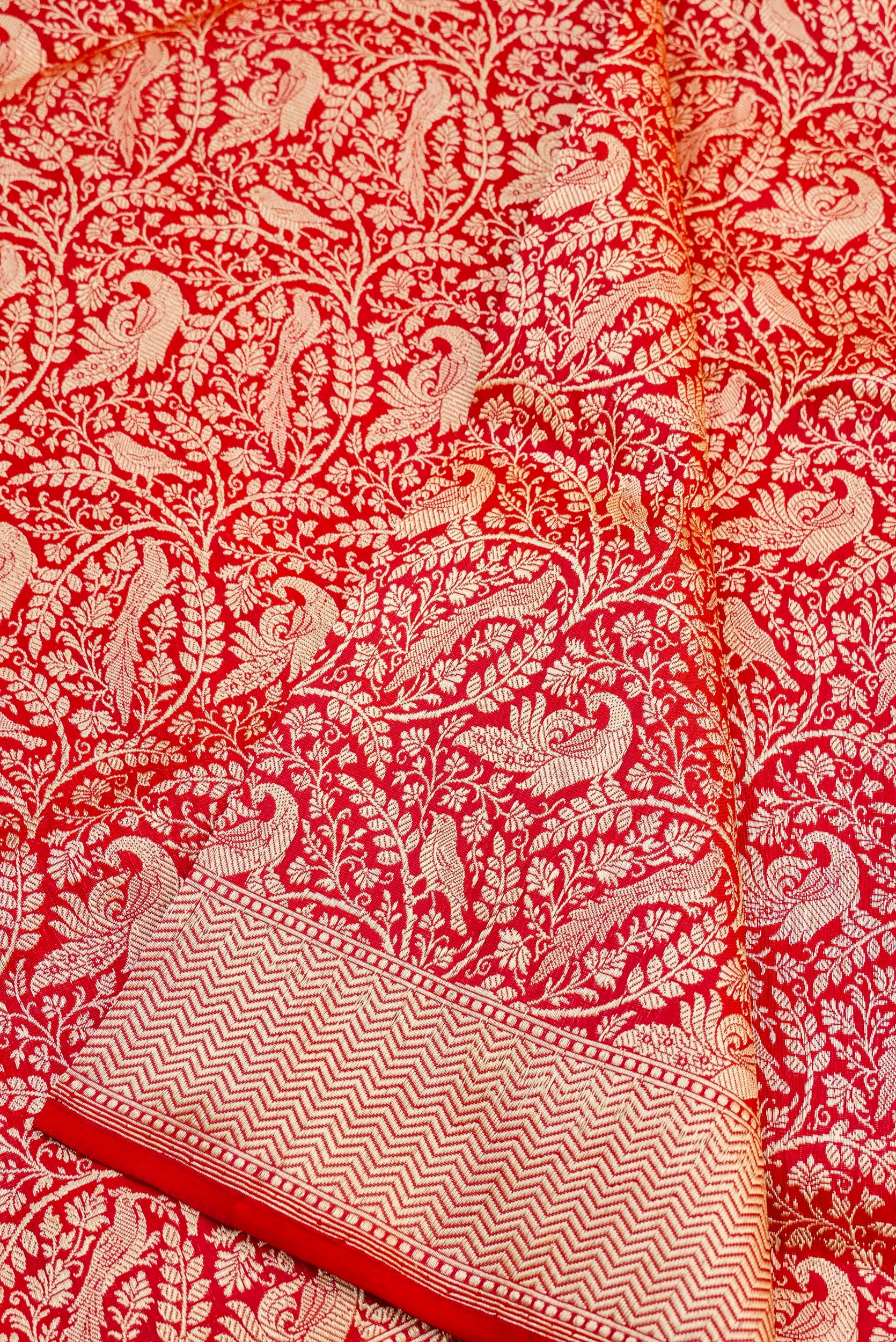 Handloom Banarasi Katan Silk Shikargah Dupatta