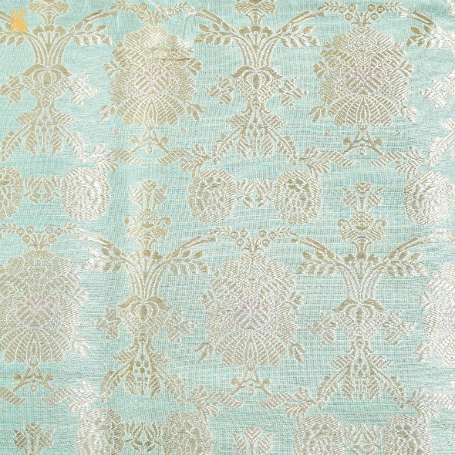 Pure Brocade Banarasi Mehraab Boota Fabric