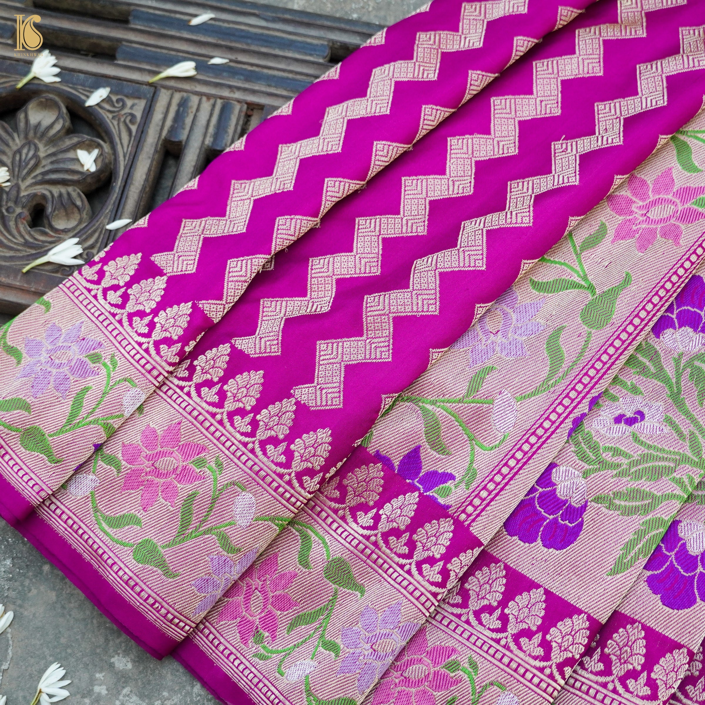 Violet Red Pure Katan Silk Handwoven Banarasi Kadwa Revival Saree - Khinkhwab