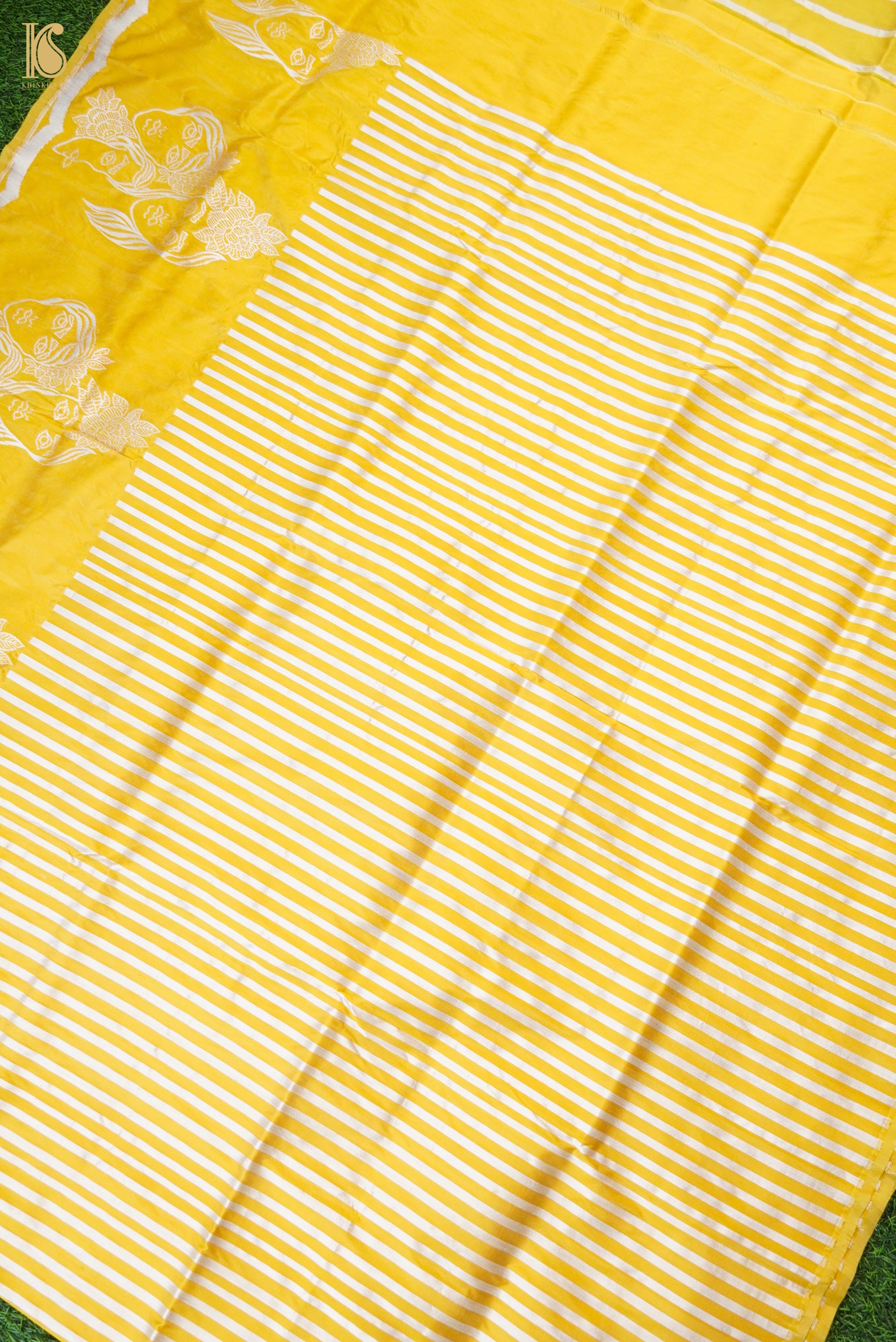 Handloom Banarasi Silk Tanchoi Stripes Saree