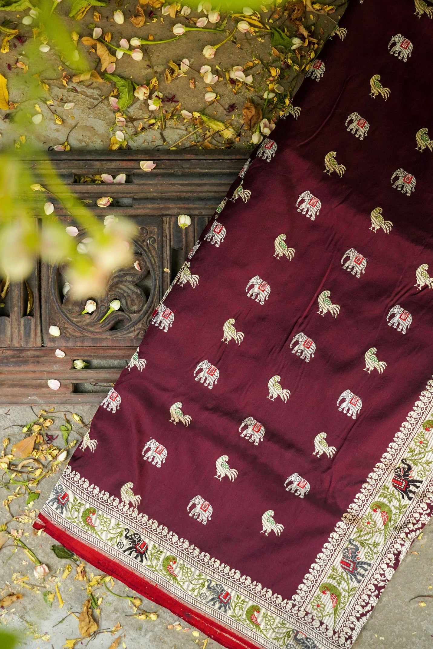 Handloom Banarasi Katan Shikargah Saree