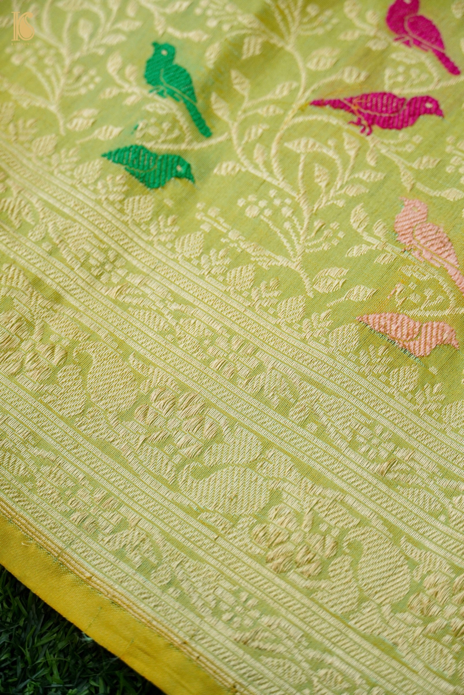 Handloom Banarasi Katan Silk Chidiya Saree
