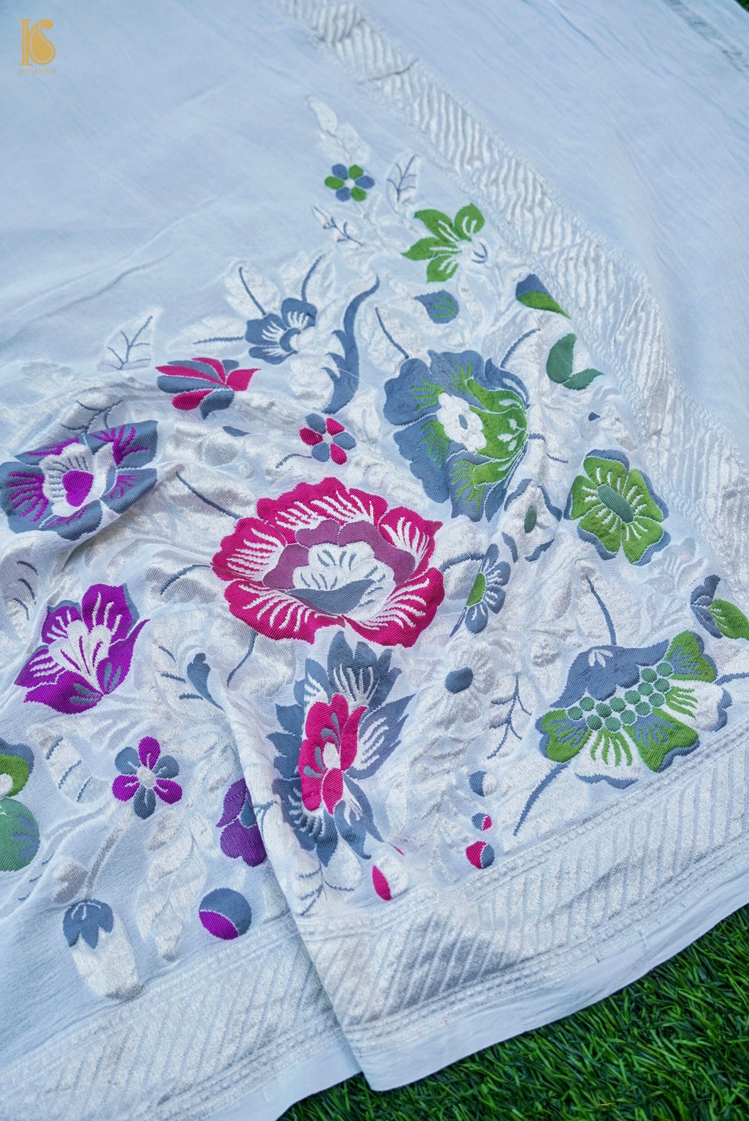 Handwoven Banarasi Georgette Dupatta with Floral Meenakari