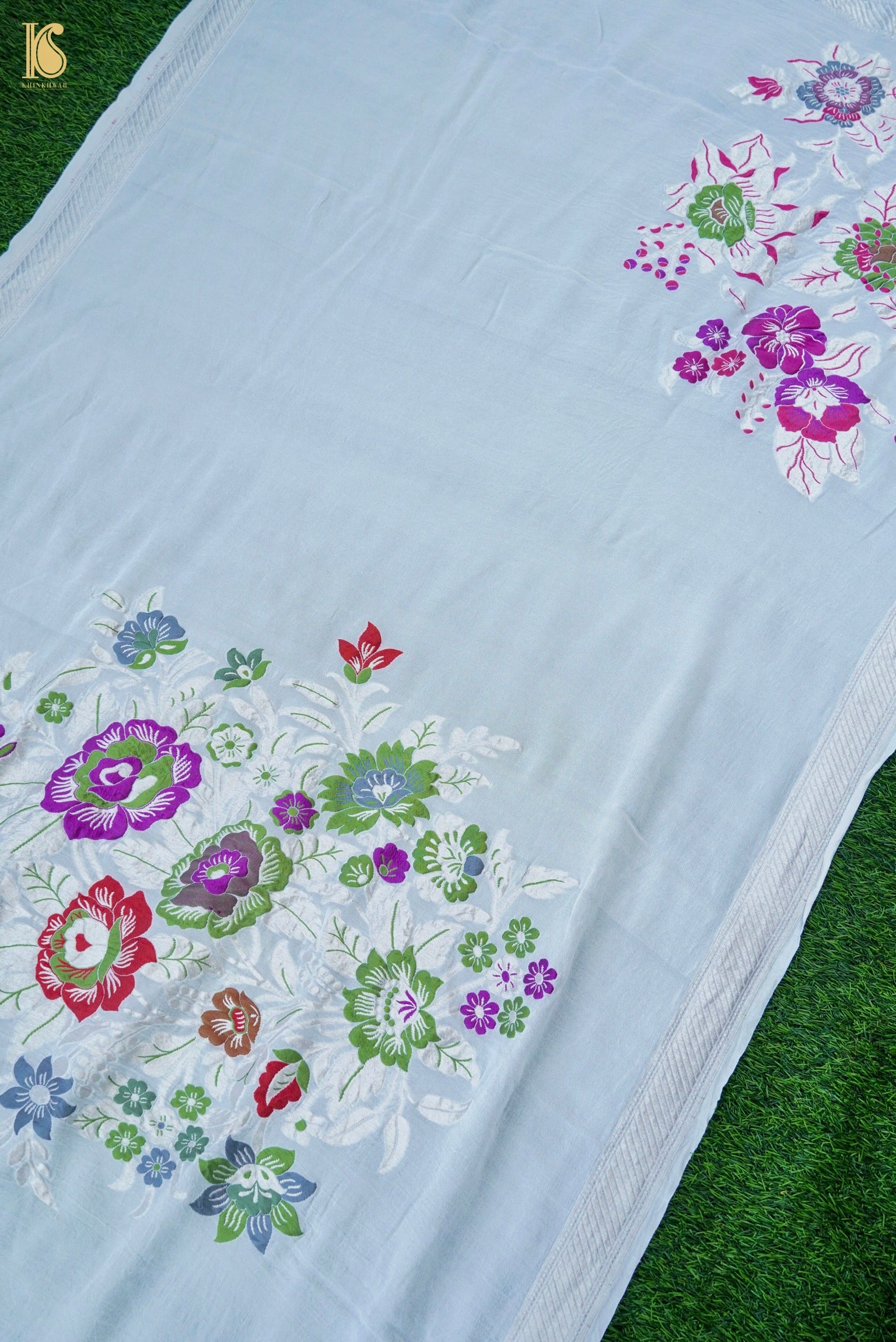 Handwoven Banarasi Georgette Dupatta with Floral Meenakari