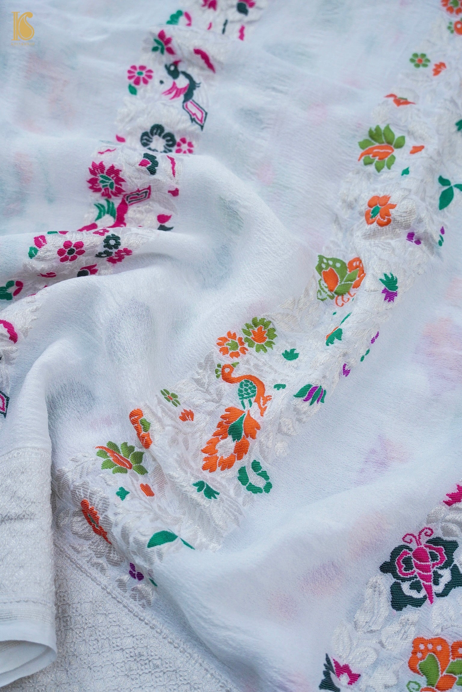 Handwoven Banarasi Georgette Dupatta with Floral Meenakari