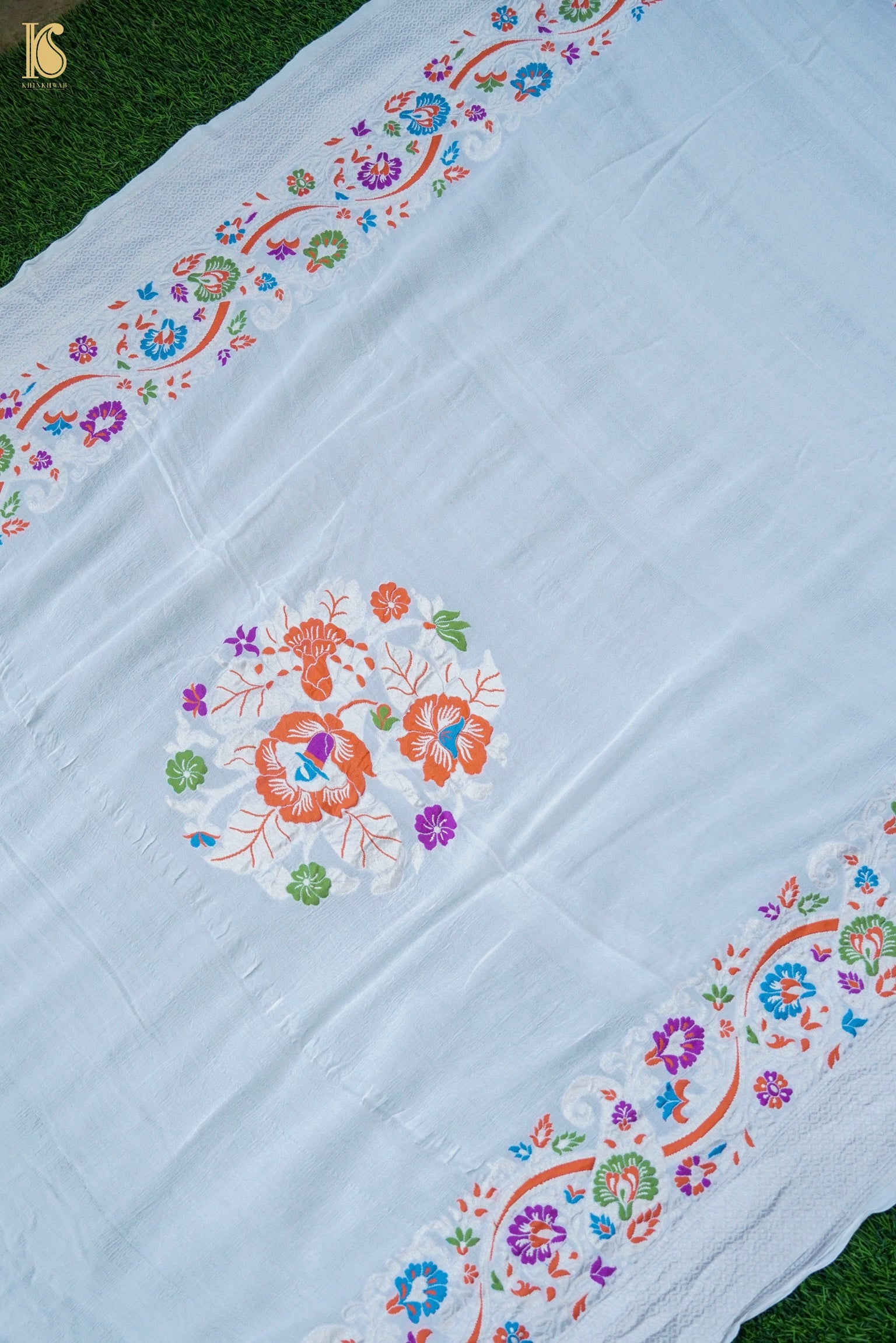 Handwoven Banarasi Georgette Dupatta with Floral Meenakari