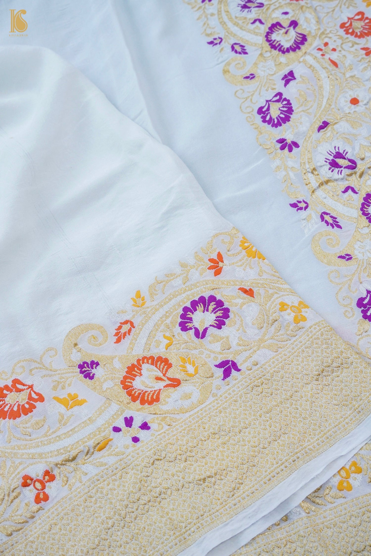 Handwoven Banarasi Georgette Dupatta with Floral Meenakari