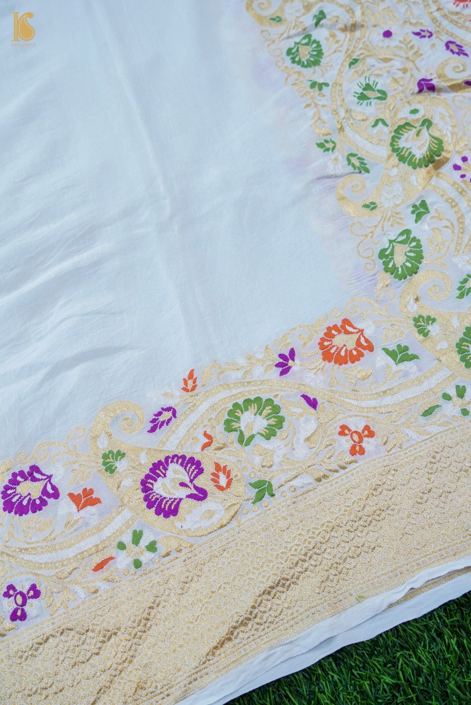 Handwoven Banarasi Georgette Dupatta with Floral Meenakari