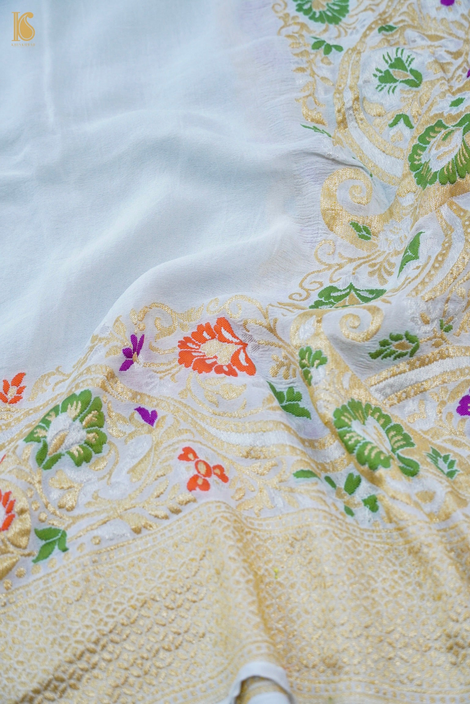 Handwoven Banarasi Georgette Dupatta with Floral Meenakari