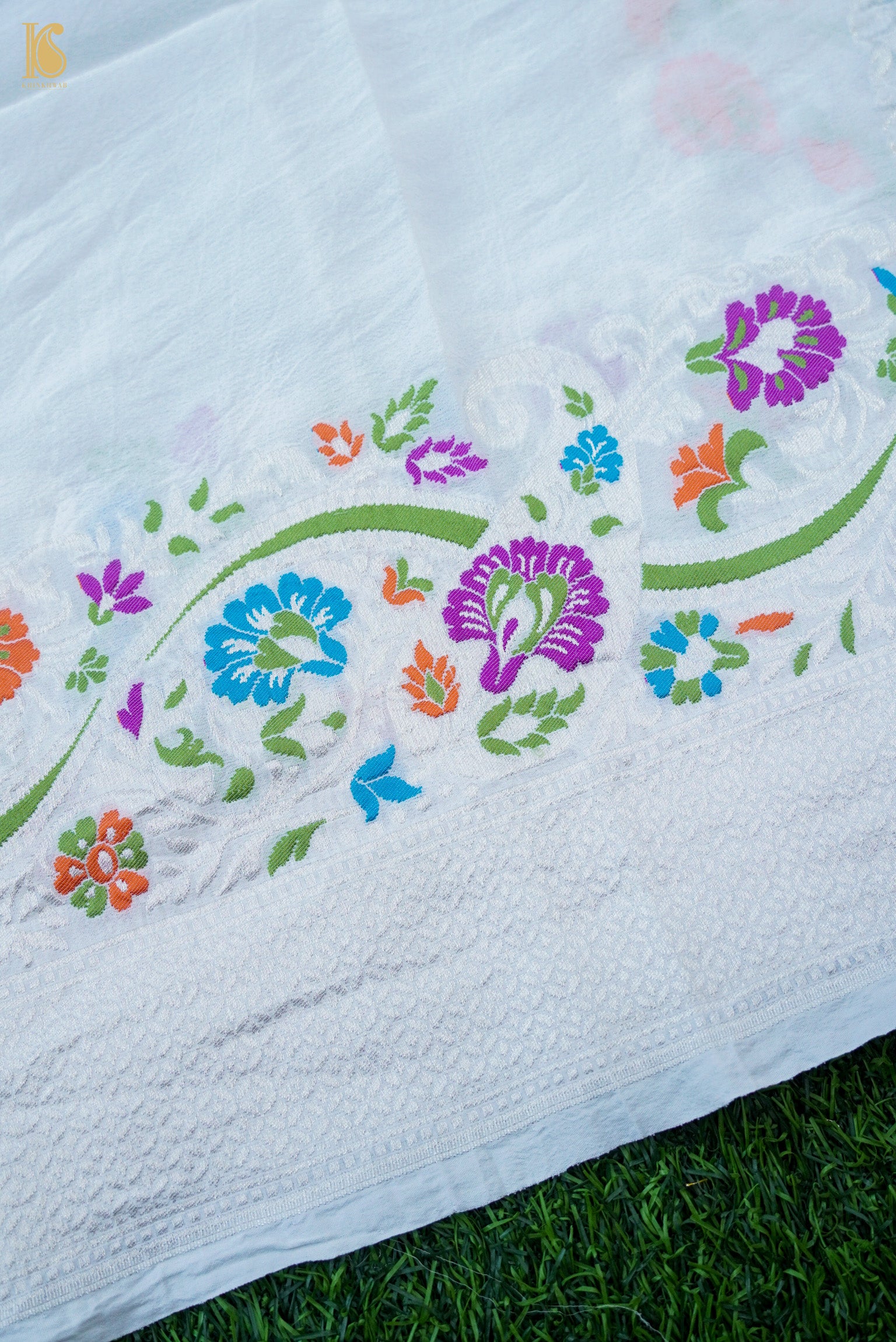 Handwoven Banarasi Georgette Dupatta with Floral Meenakari