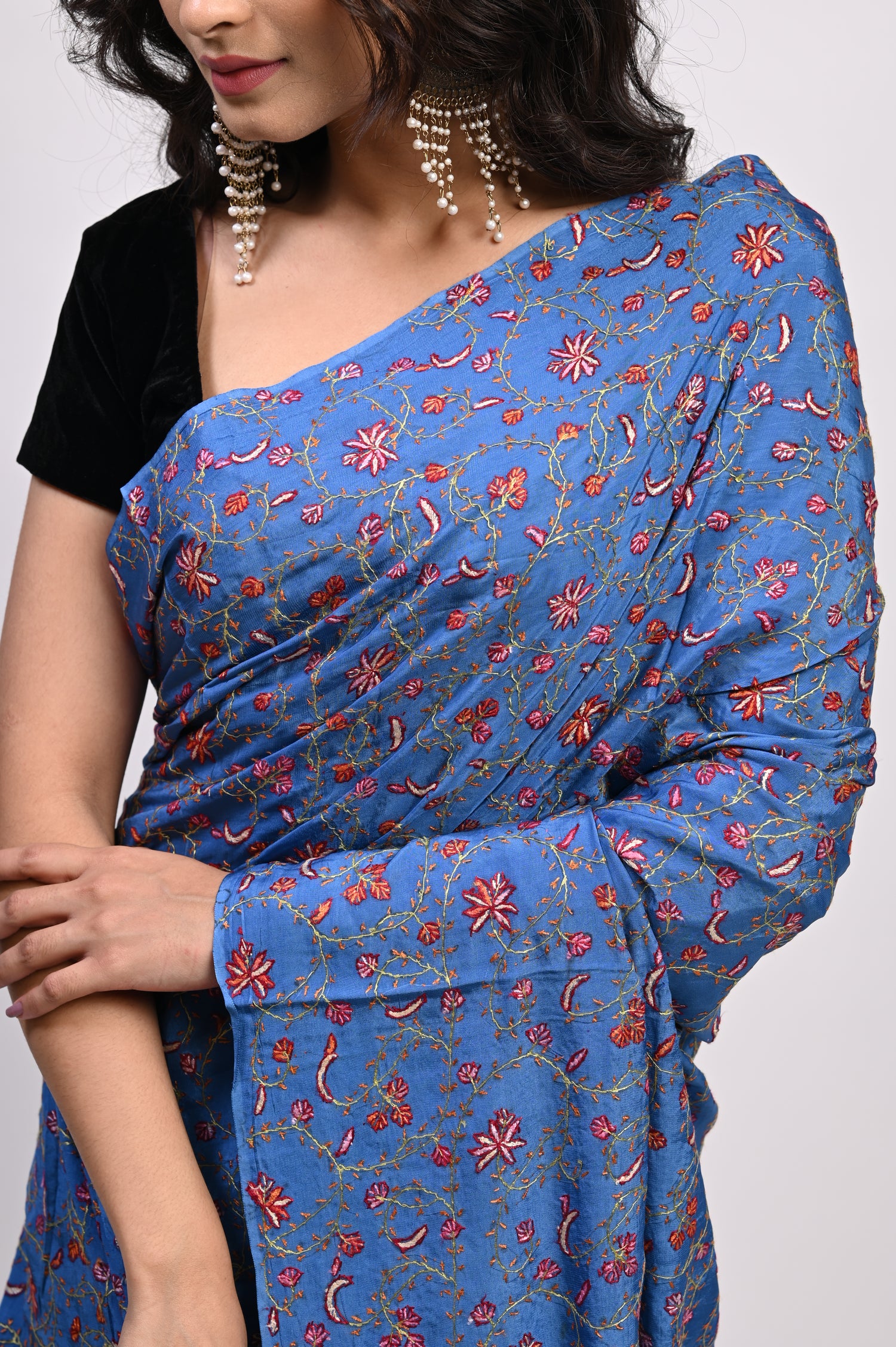 Pure Crepe Chinon Silk Sozni Work Hand Embroidered Kashmiri Saree