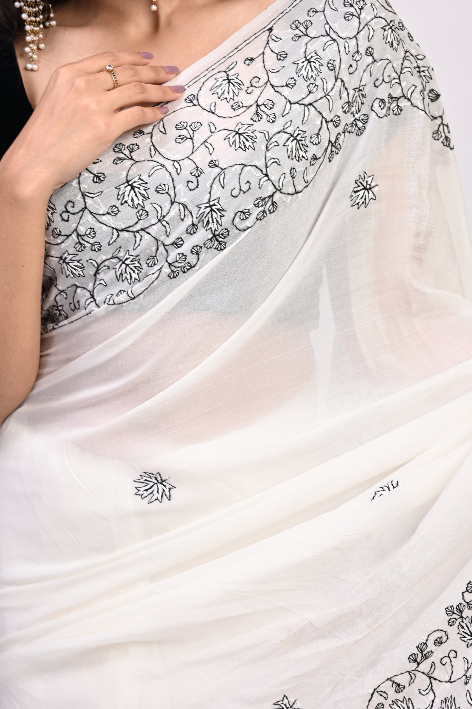 Pure Crepe Chinon Silk Sozni Work Hand Embroidered Kashmiri Saree