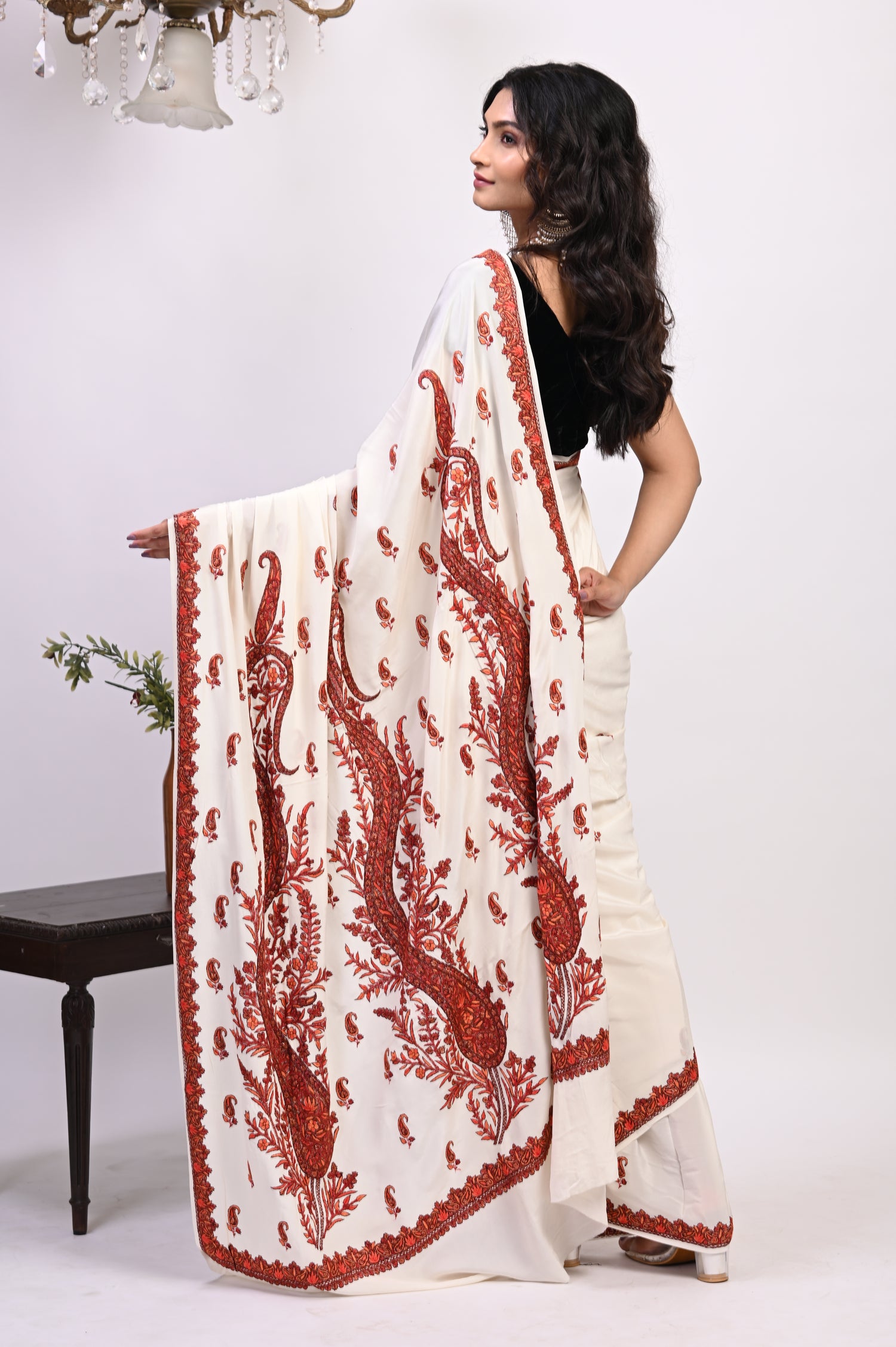 Pure Crepe Chinon Silk Sozni Work Hand Embroidered Kashmiri Saree